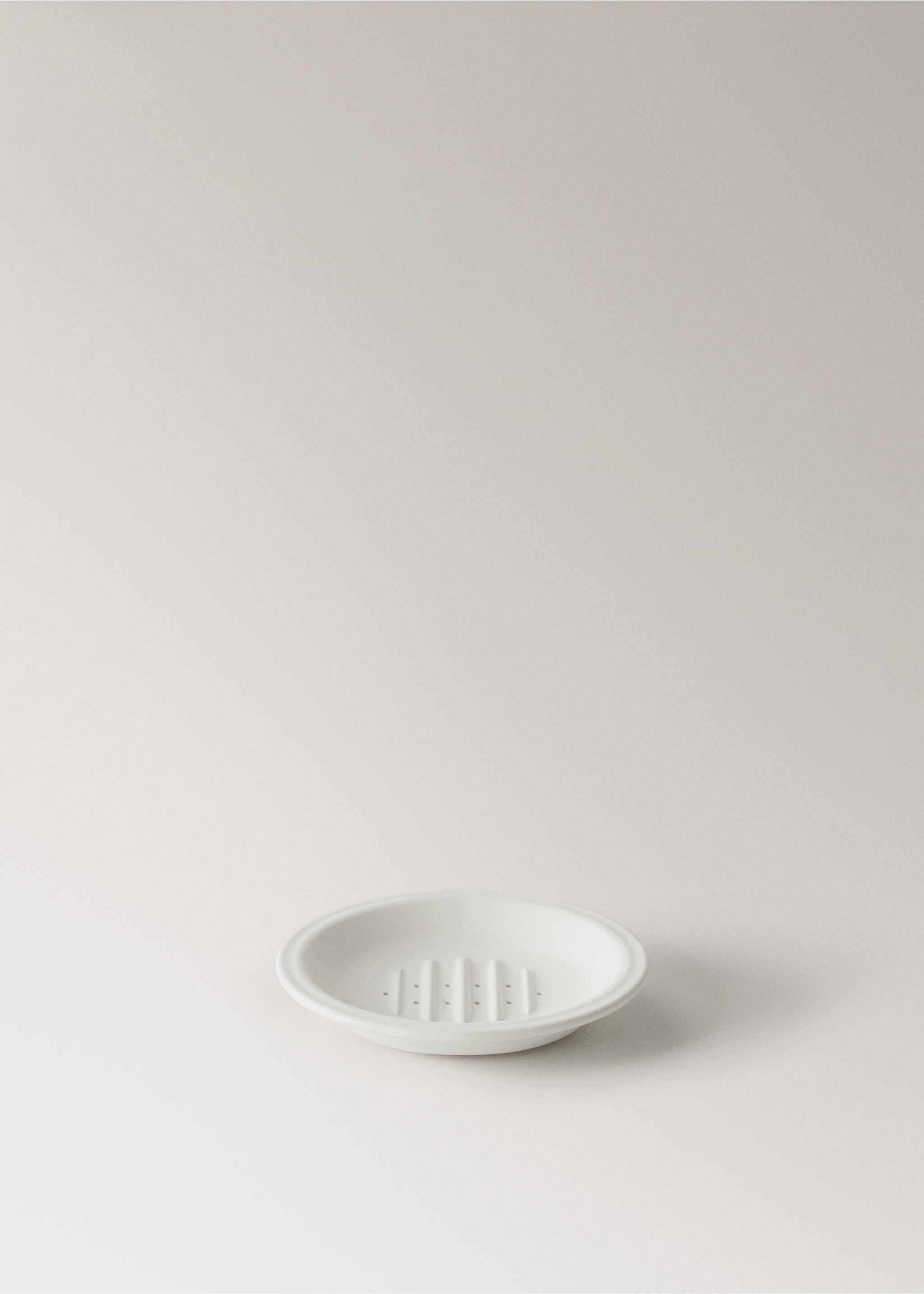 Earthenware soap dish - Article without model, White. Ref: 27063274-00.
