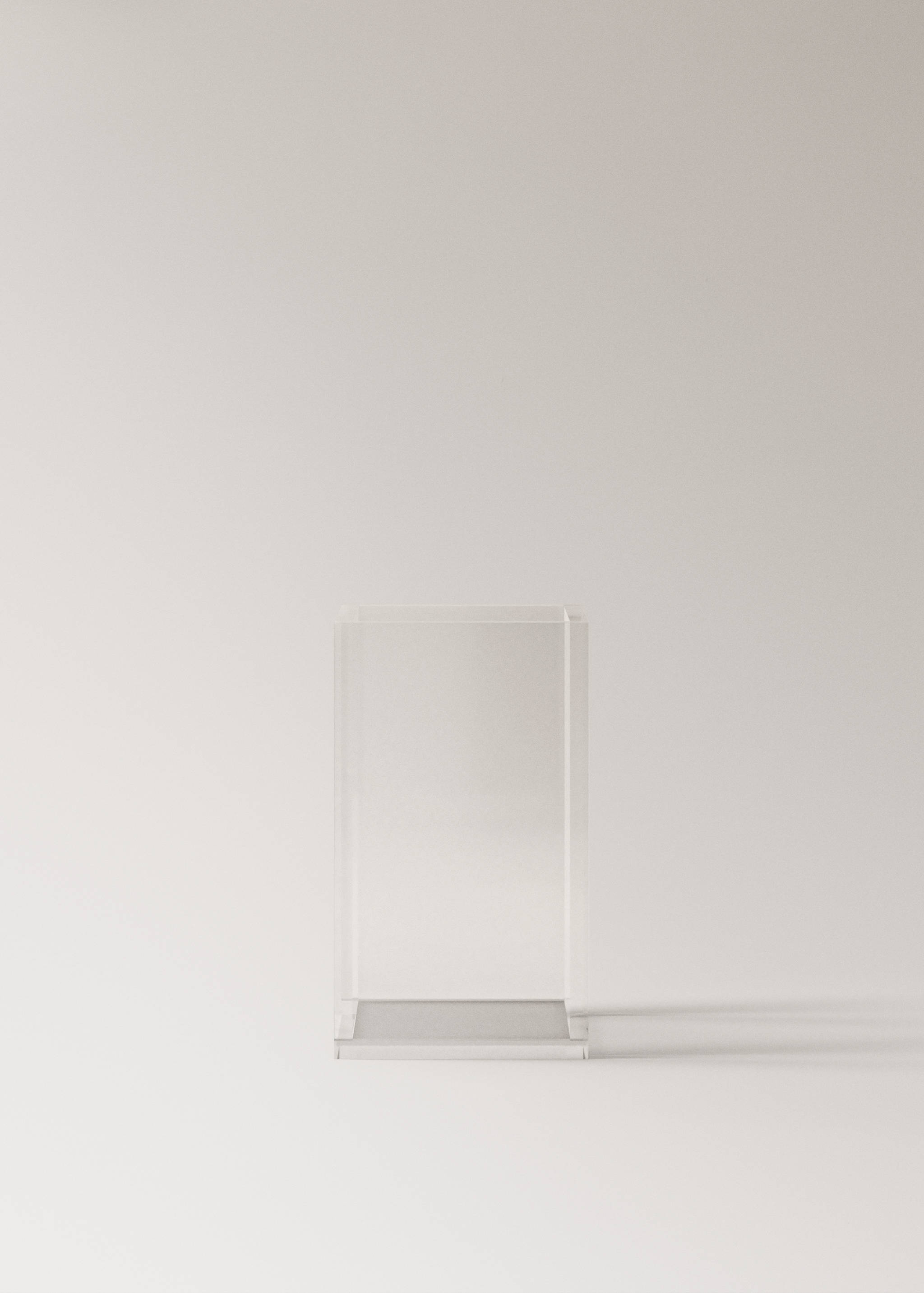 Acrylic toothbrush cup - Article without model