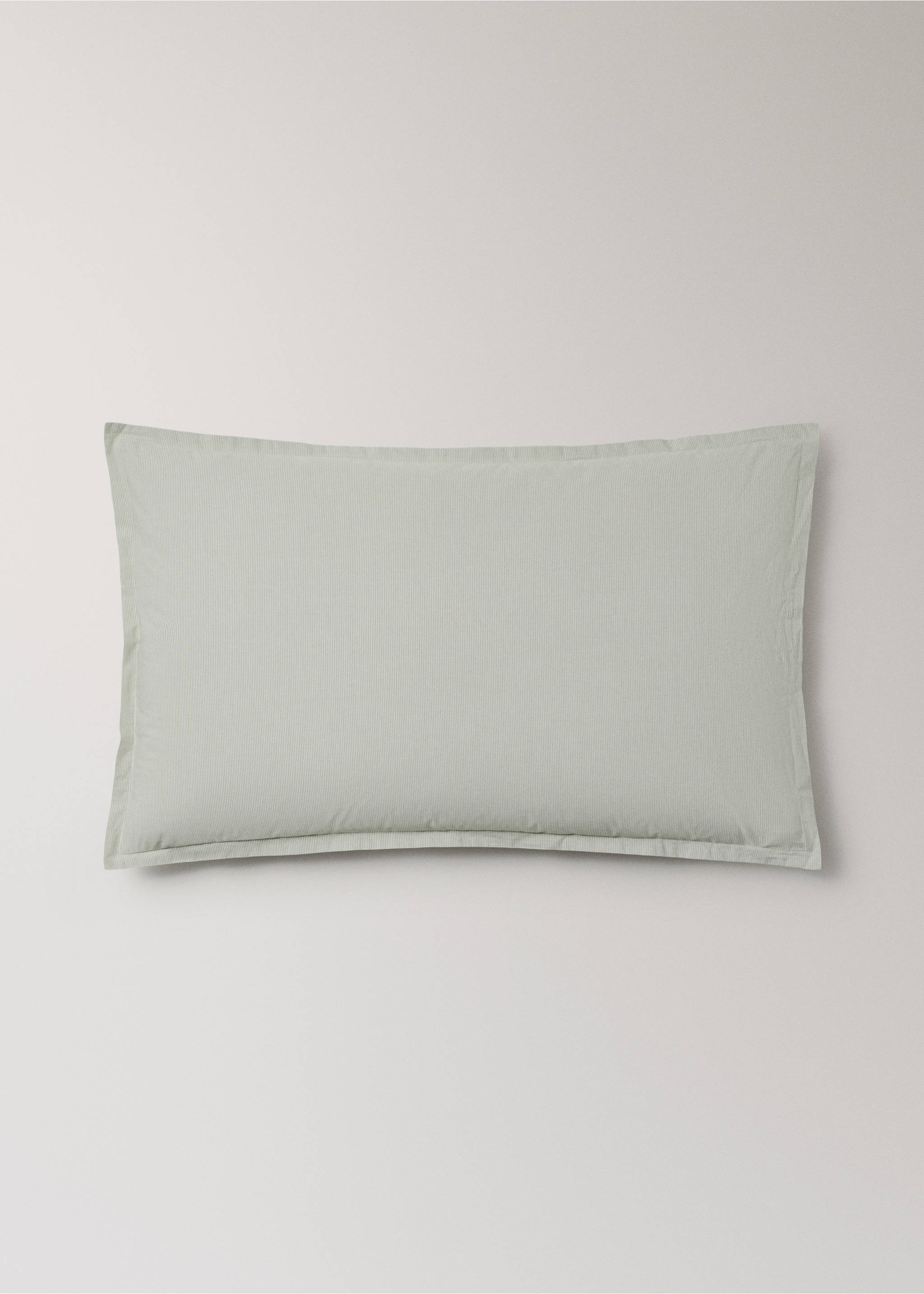 Two yarn-dyed cotton pillowcases 50x75 cm - Article without model, Pastel Green. Ref: 27063278-00.