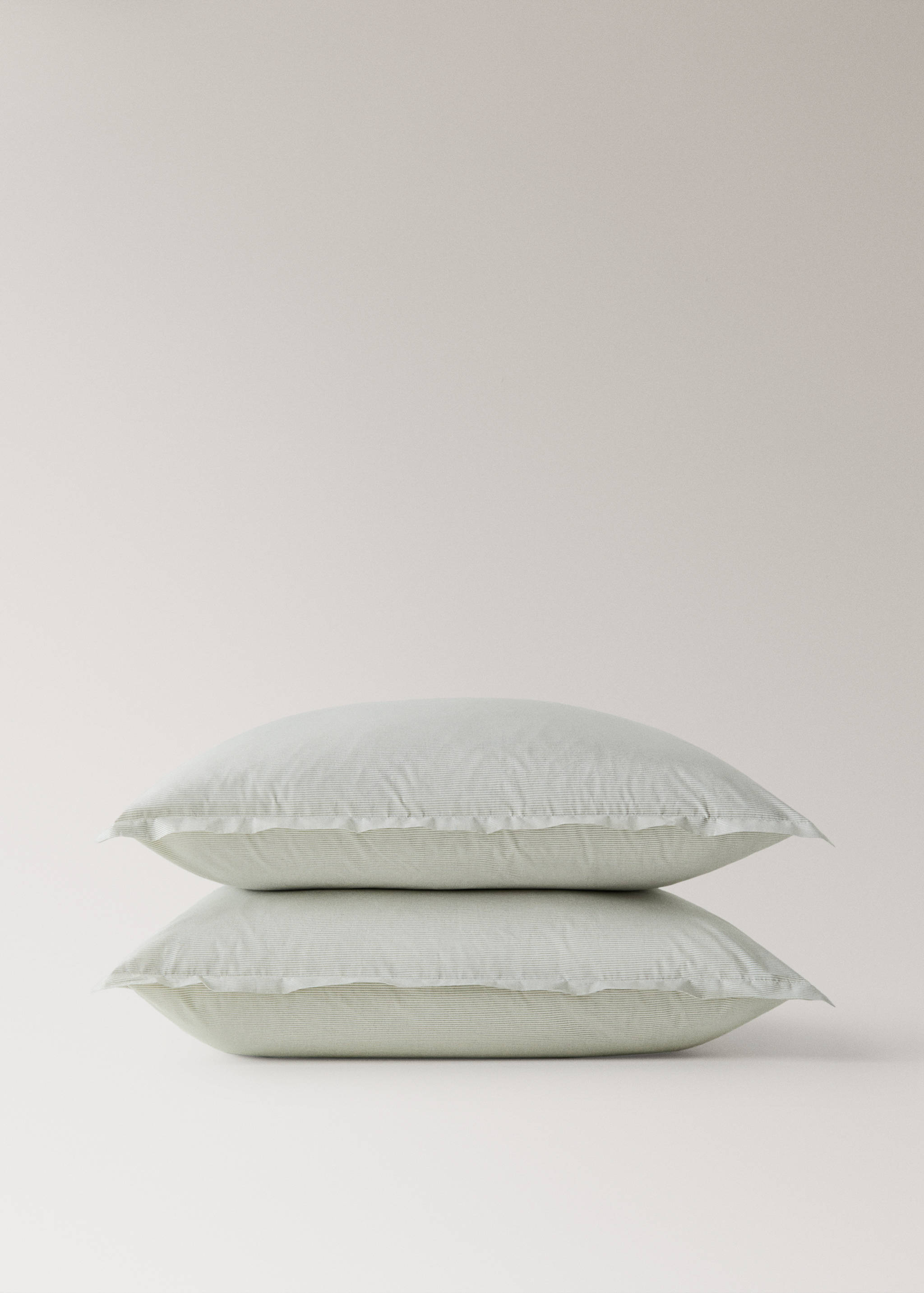 Дві наволочки з пофарбованої в пряжі бавовни, 60x60 см - Детальніше про товар 3