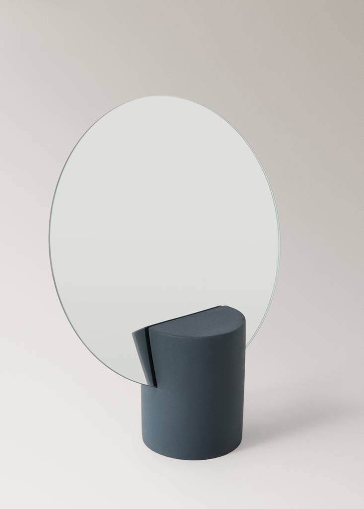 Resin vanity mirror — Charcoal