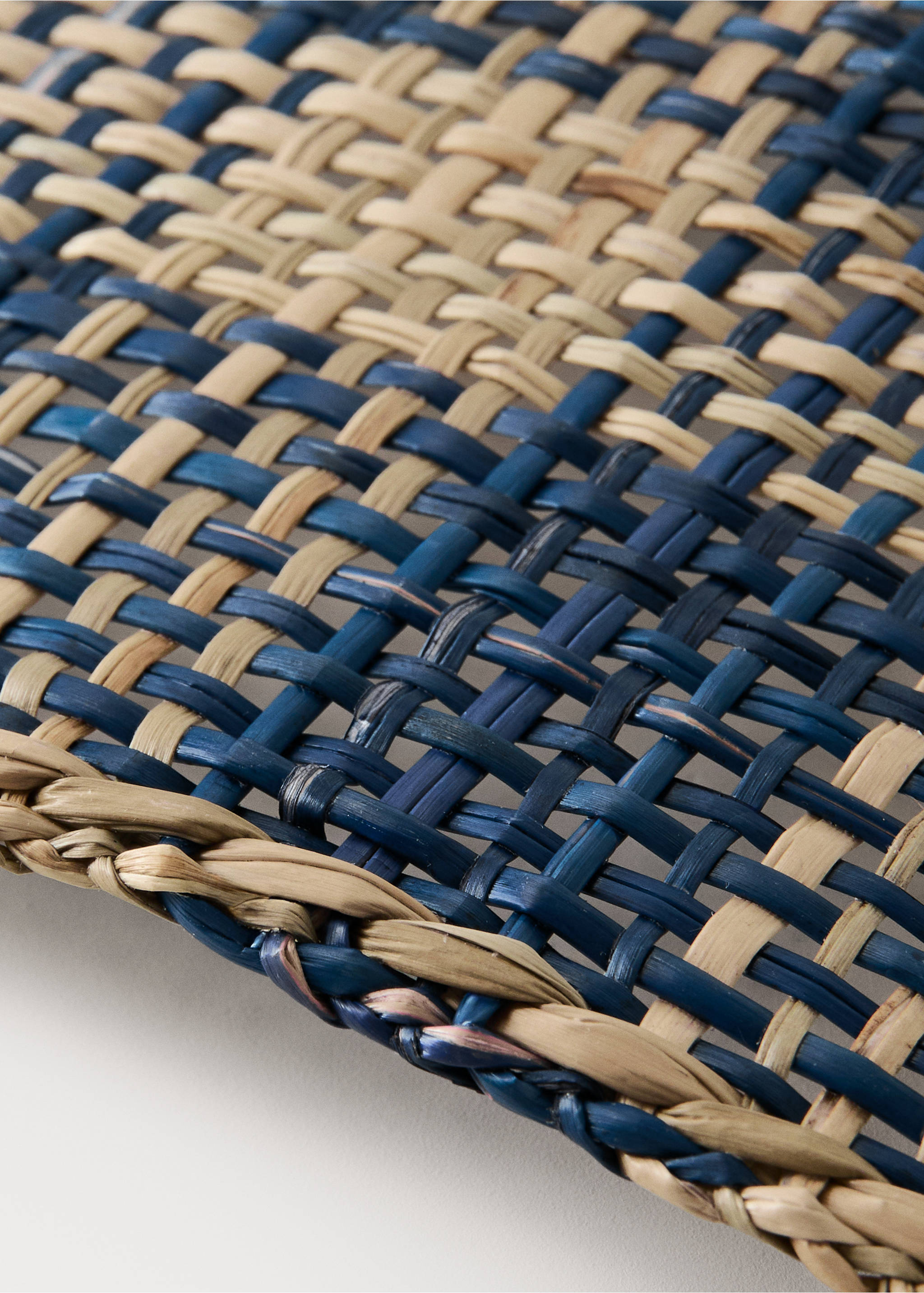 Barevné prostírání z přírodních vláken - Detail zboží 1, Modrá. Ref: 27063289-00.