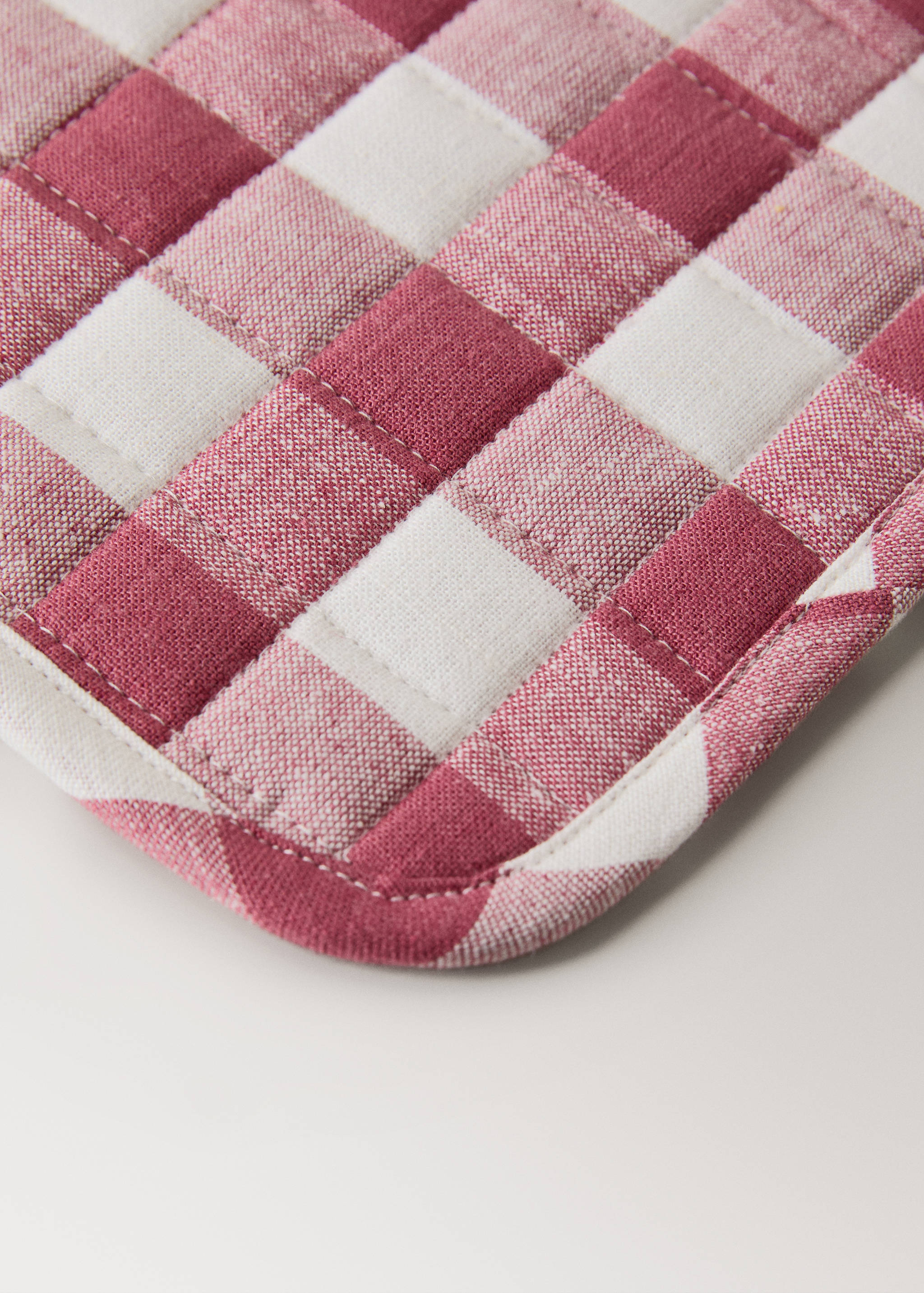 Cotton linen gingham pot holder - Details of the article 2