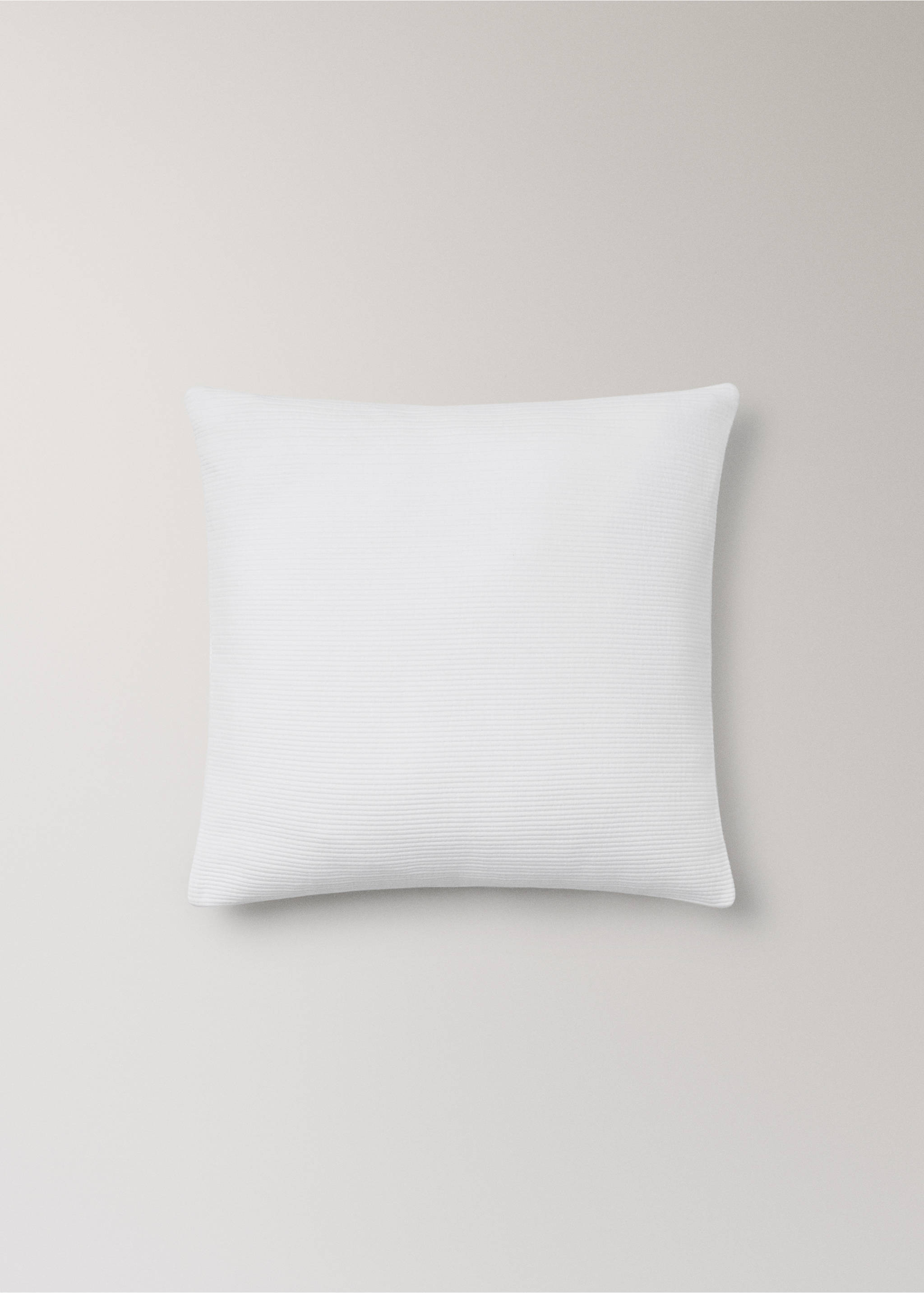 Cotton jacquard pillowcase with fine stripes 50x50cm - Article without model, White. Ref: 27063293-00.