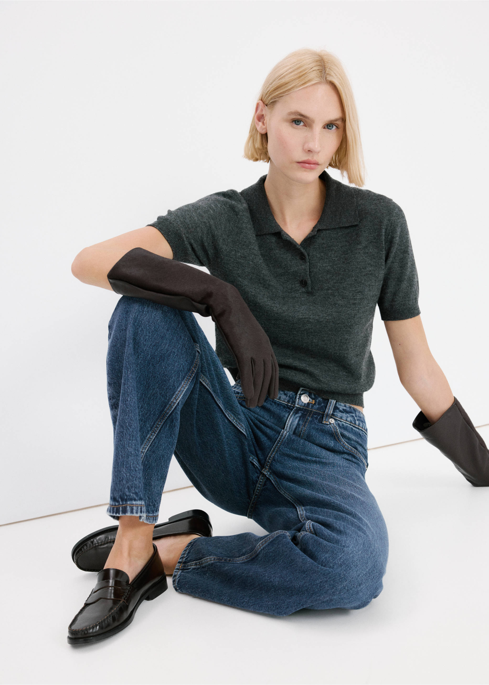Straight low-waist jeans - Details of the article 1, Dark Blue. Ref: 27063295-00.