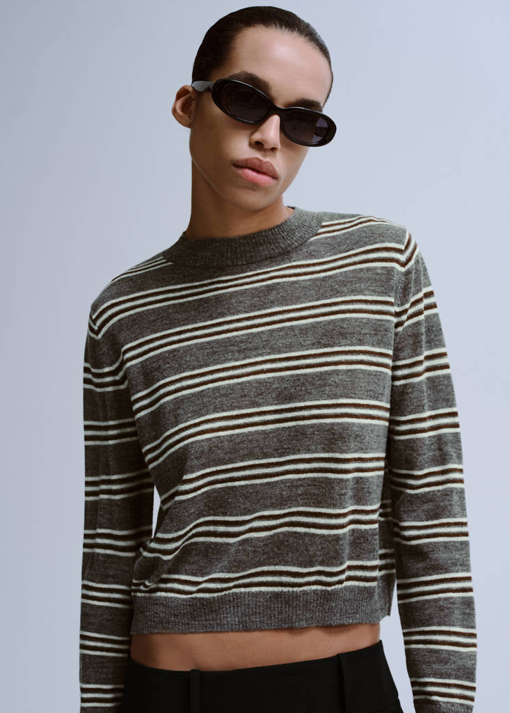 Knit striped sweater — Medium Heather Grey