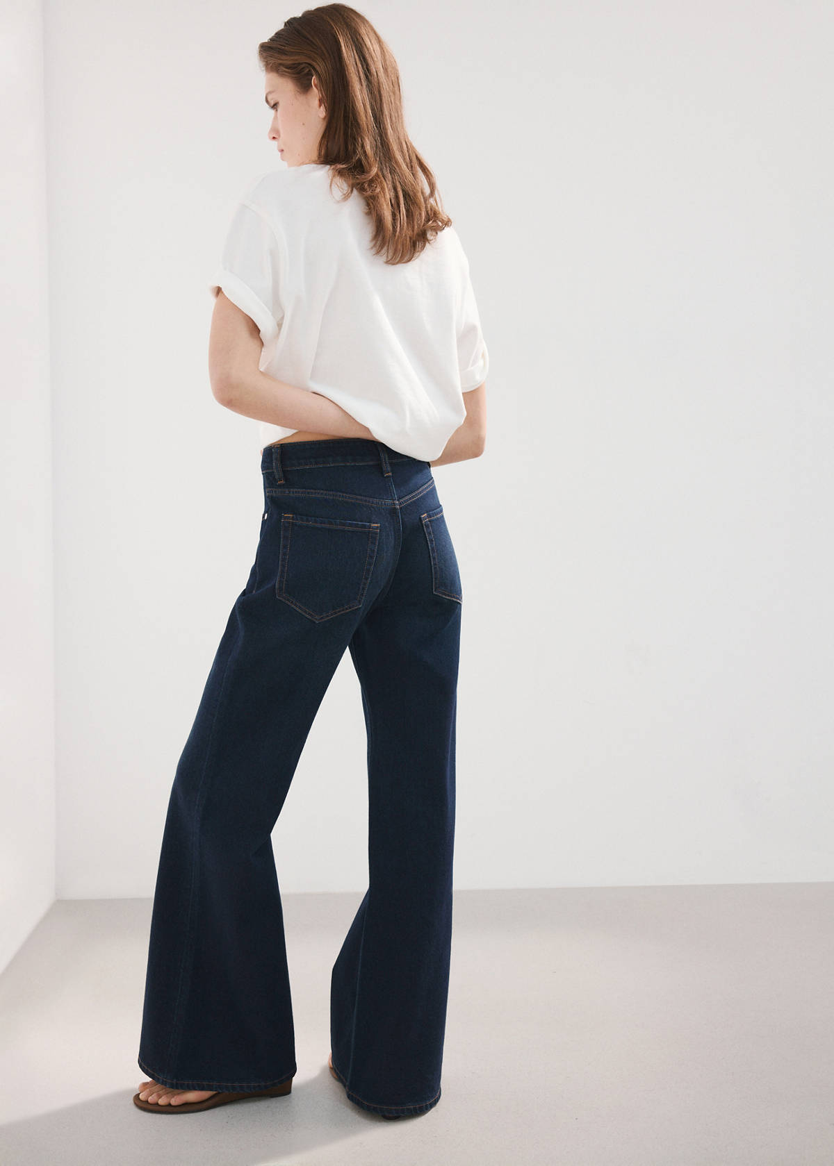 Mid-rise flared jeans — Dark Vintage Blue