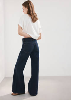 Mid-rise flared jeans — Dark Vintage Blue 3