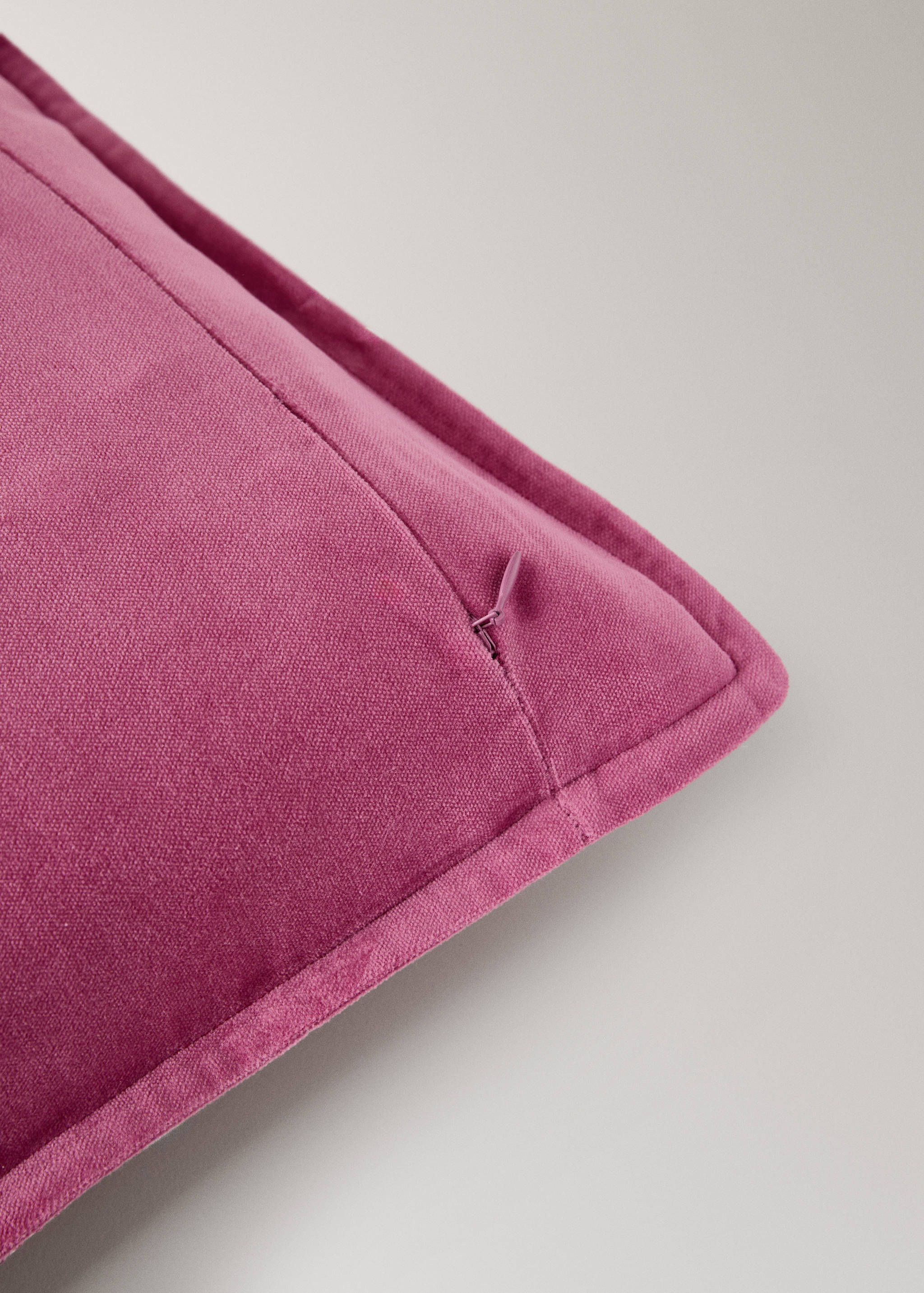 Capa de almofada decorativa de veludo com detalhe de fita 40x60 cm - Pormenor do artigo 2