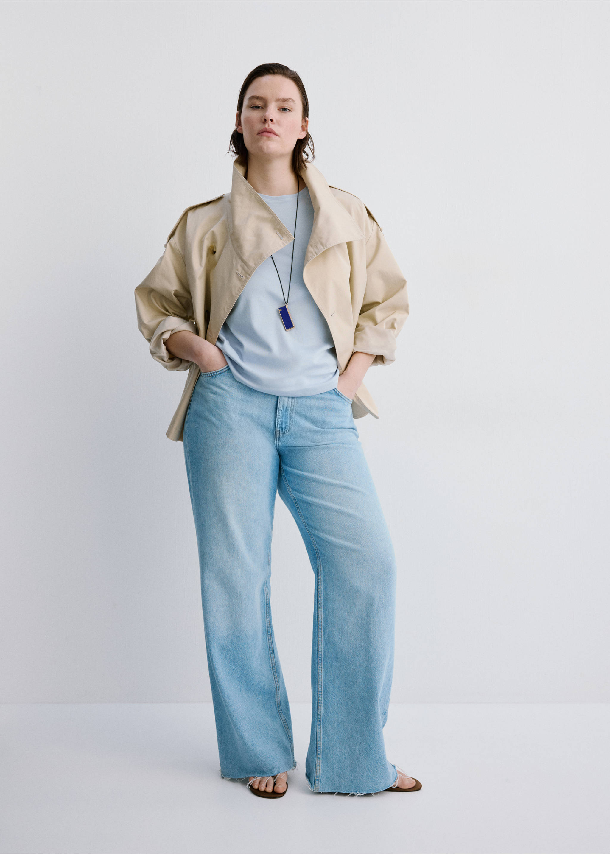 Short-sleeved cotton t-shirt - Details of the article 3, Sky Blue. Ref: 27063312-00.