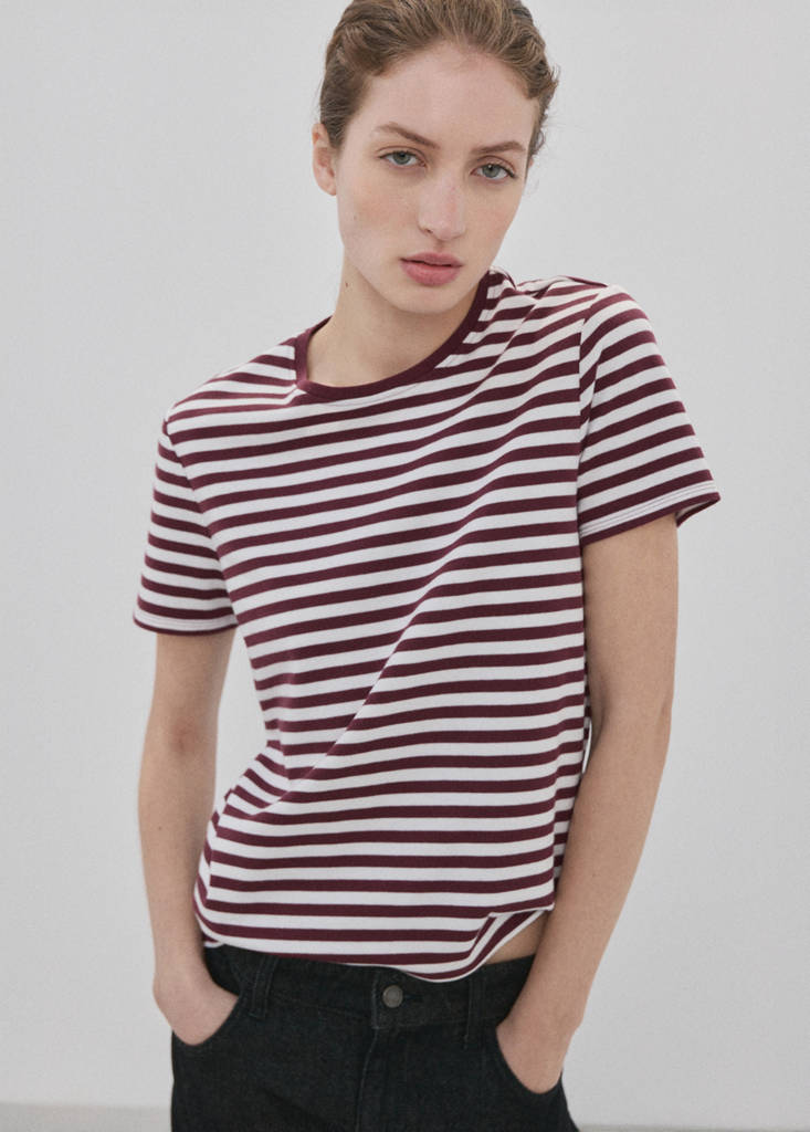 Short-sleeved cotton t-shirt — Maroon