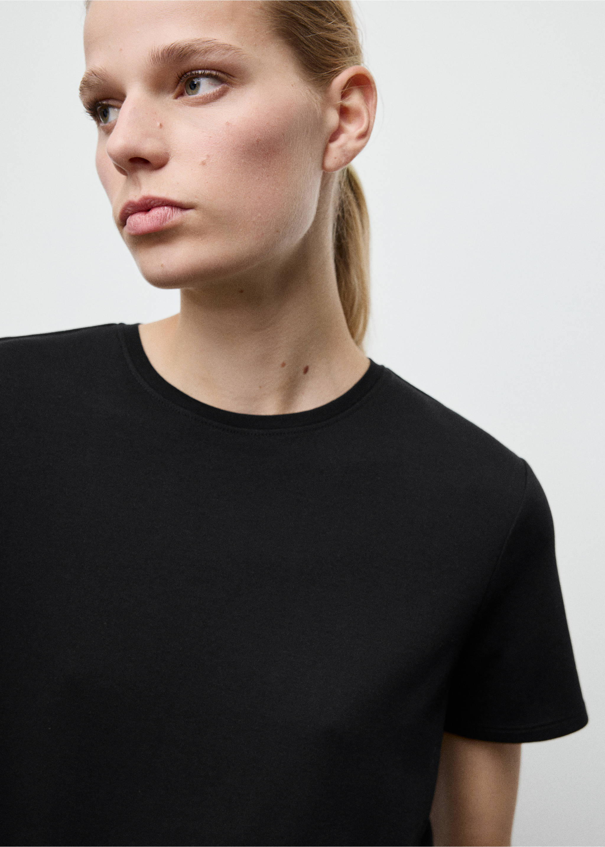 T-shirt coton manches courtes - Détail de l'article 1, Noir. Ref: 27063312-00.