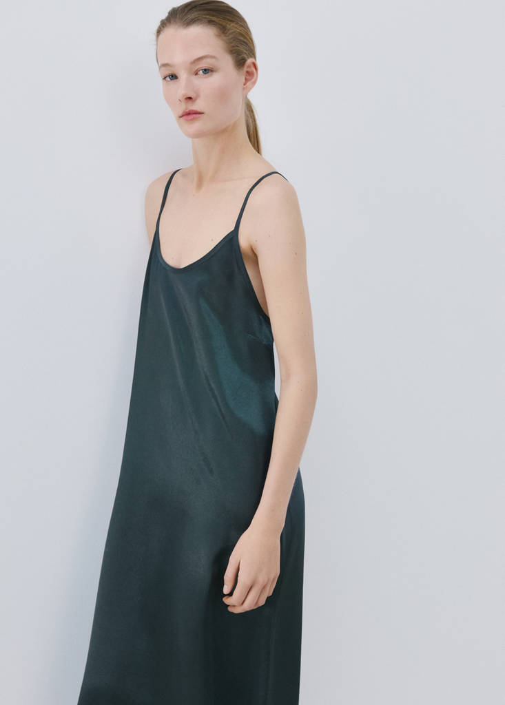 Long satin nightgown — Blue