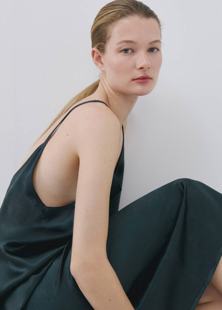 Long satin nightgown — Blue