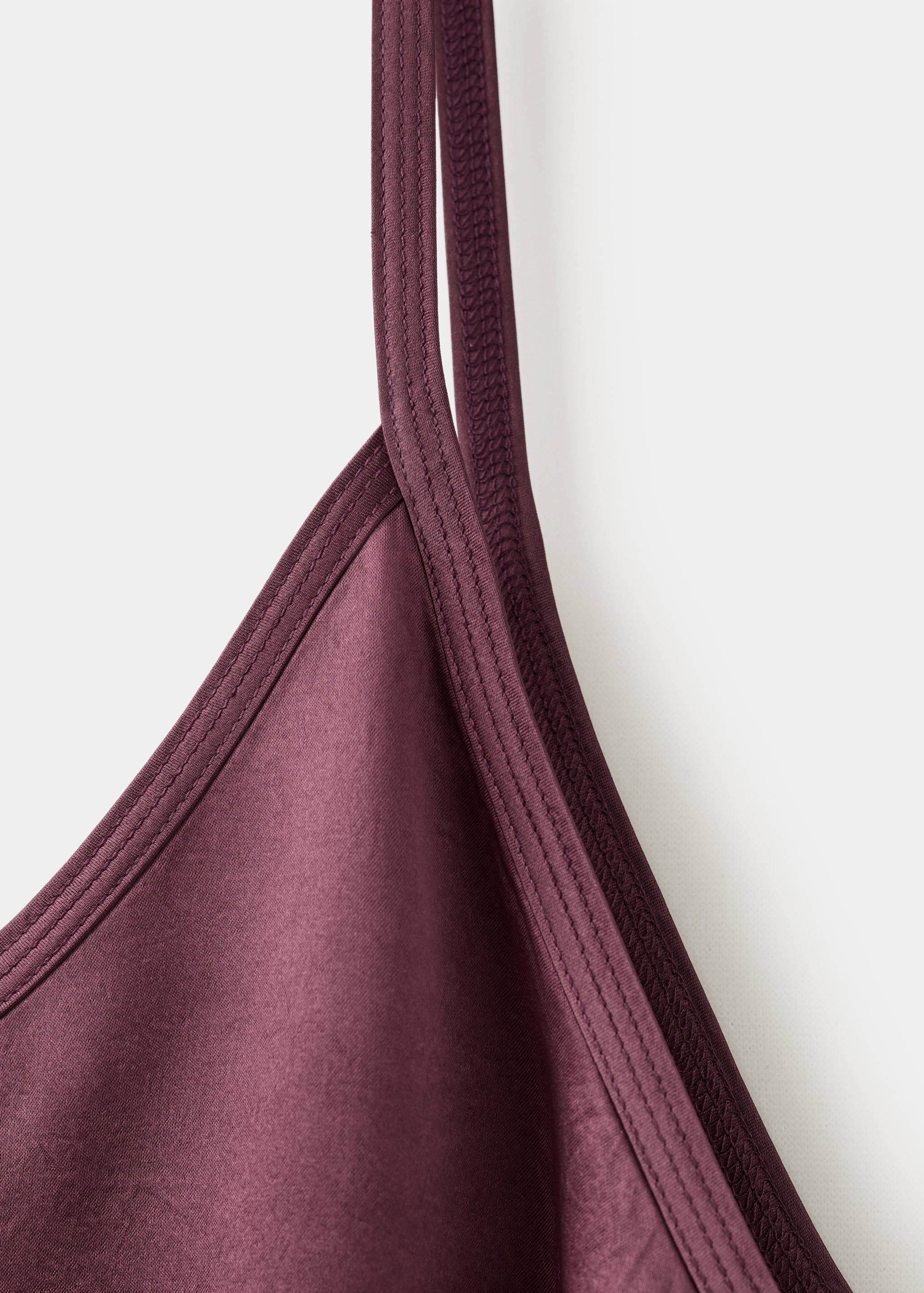 Long satin nightgown - Details of the article 8