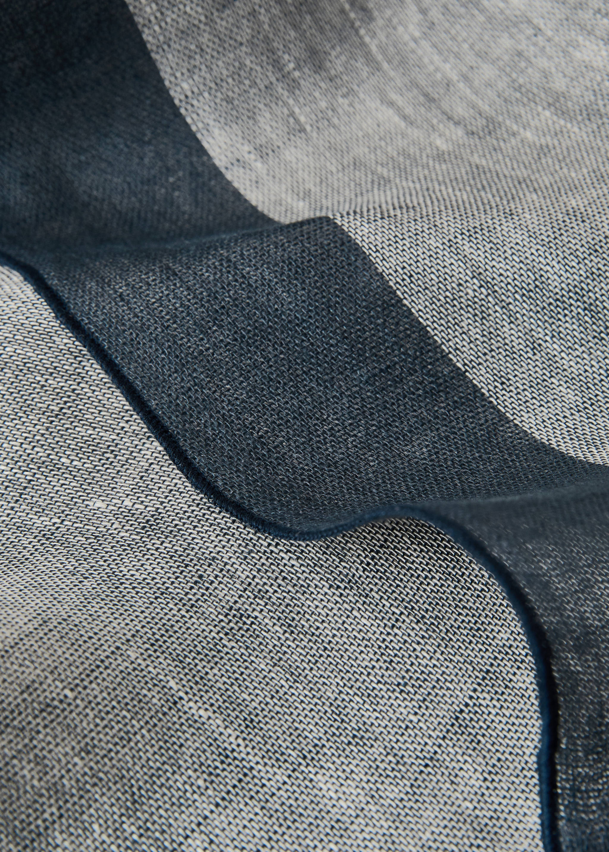 100% linen curtain with side stripe, low transparency - Details of the article 3