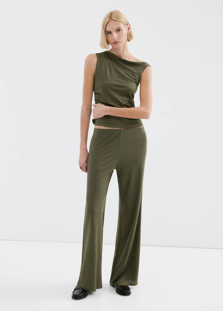 Straight-fit trousers with elastic waist — Khaki