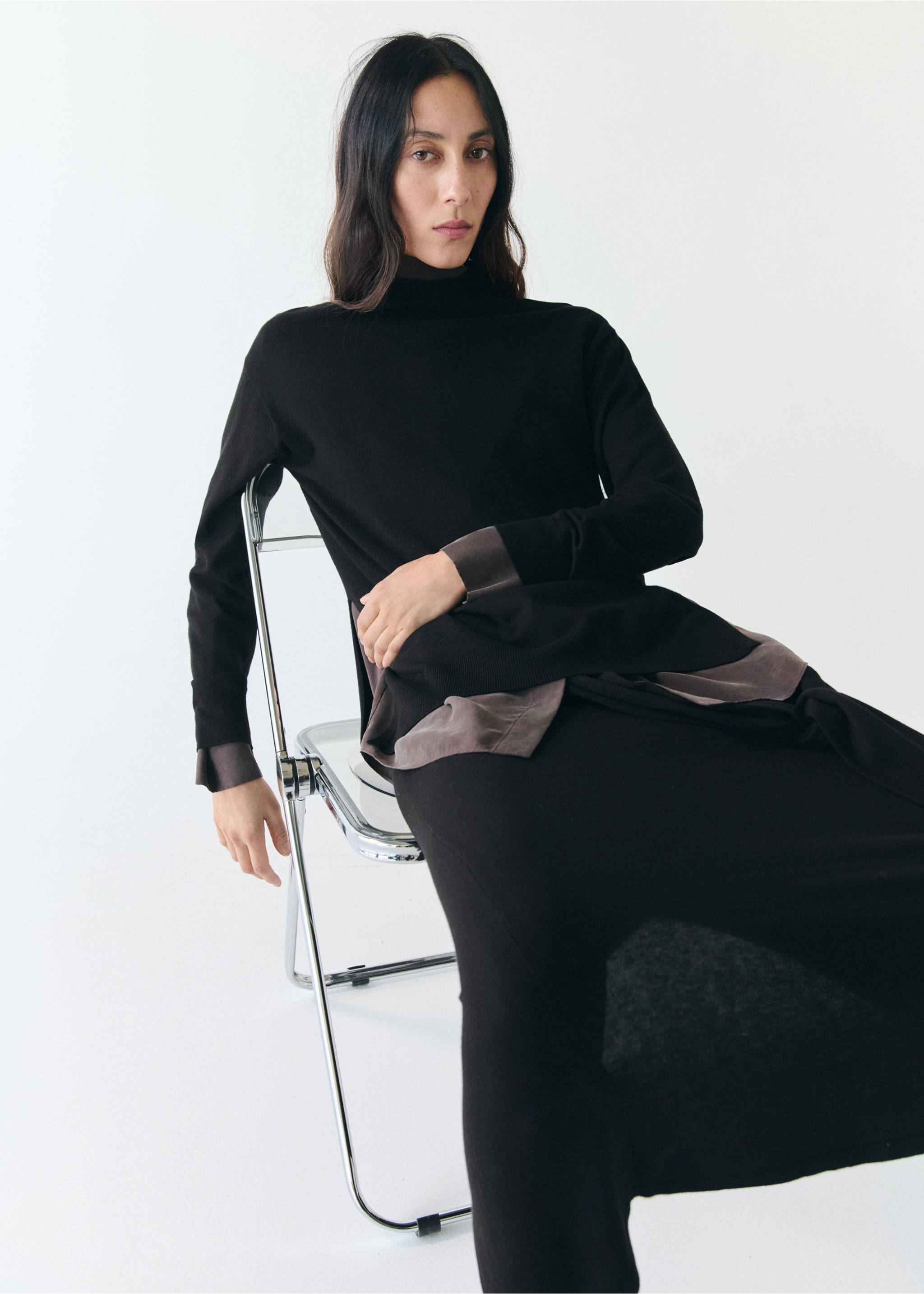 Falda punto detalle nudo - Detalle del artículo 6, Negro. Ref: 27063319-00.