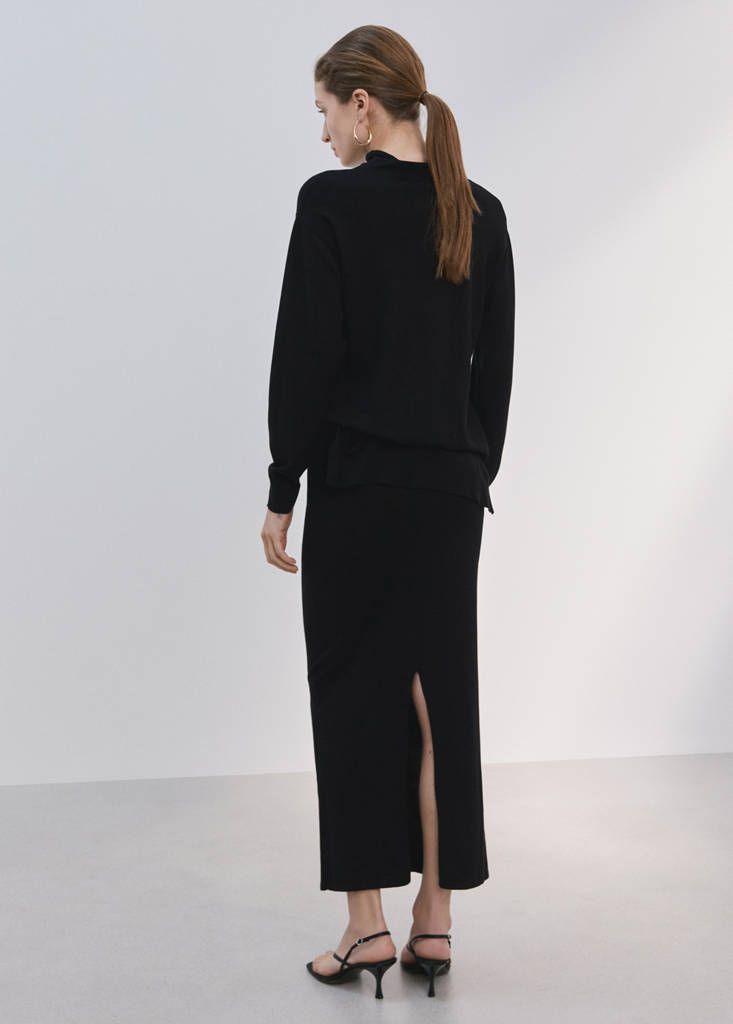 Knitted skirt with knot detail — Black