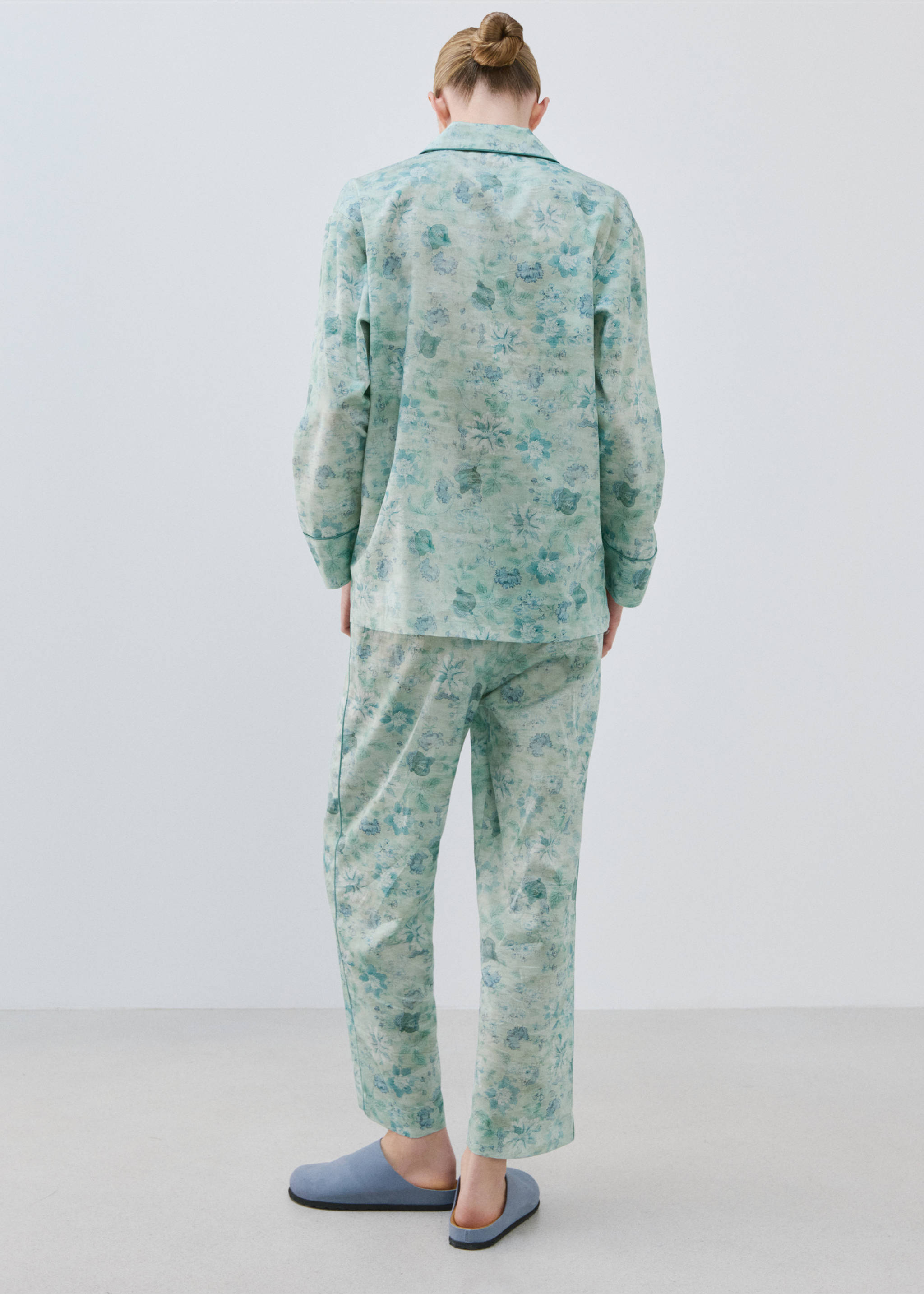 Pyjamasskjorta med pipingmönster - Artikelns baksida, Mintgrön. Ref: 27063321-00.