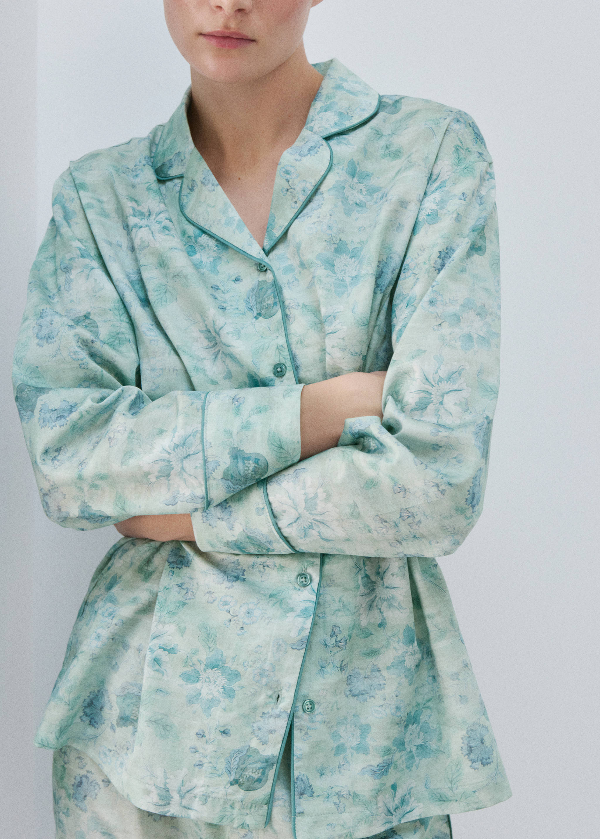 Printed piping pyjama top - Details of the article 6