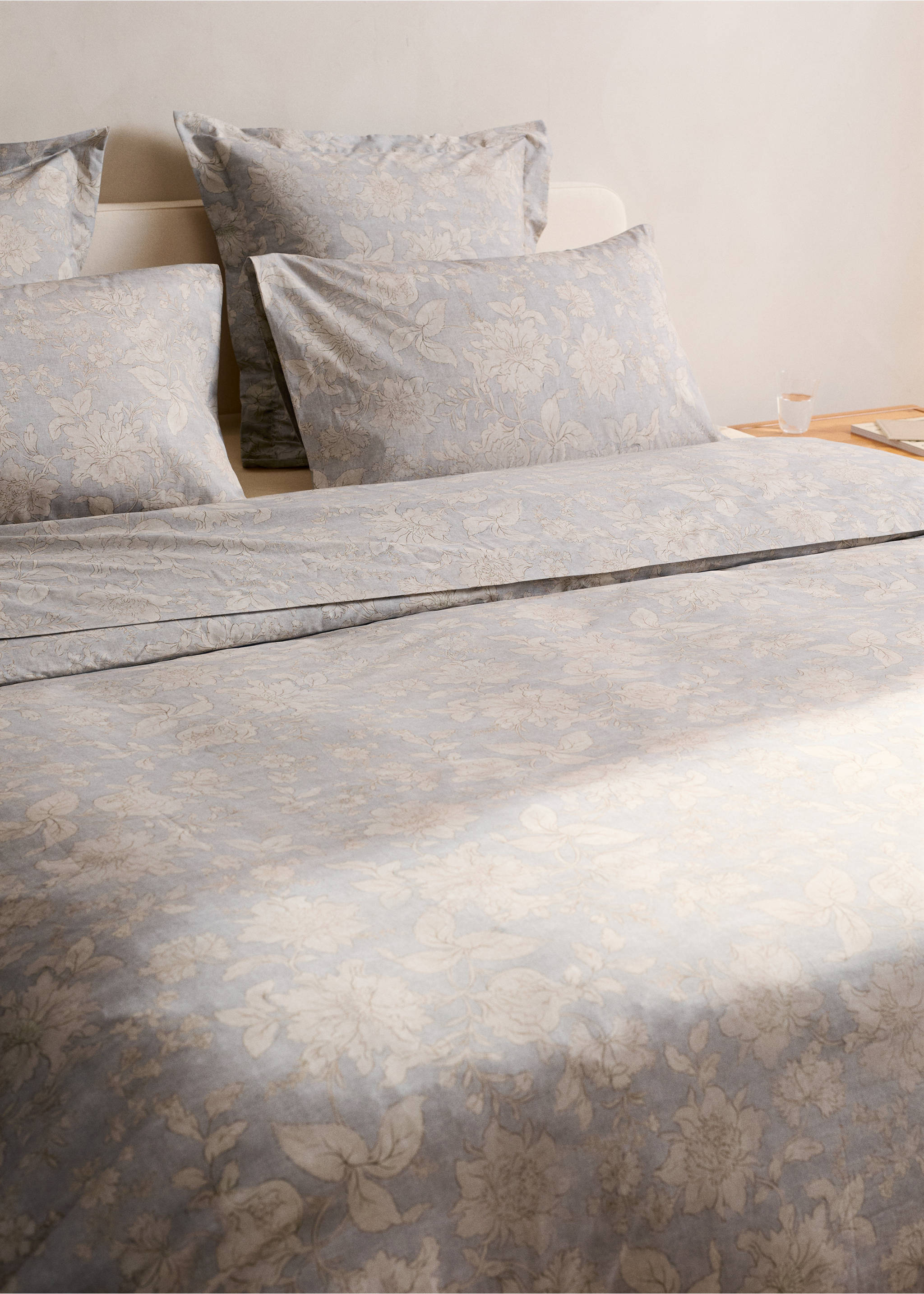 Vintage floral percale cotton duvet cover for a 90 cm bed - Details of the article 7, Light/Pastel Grey. Ref: 27063323-00.