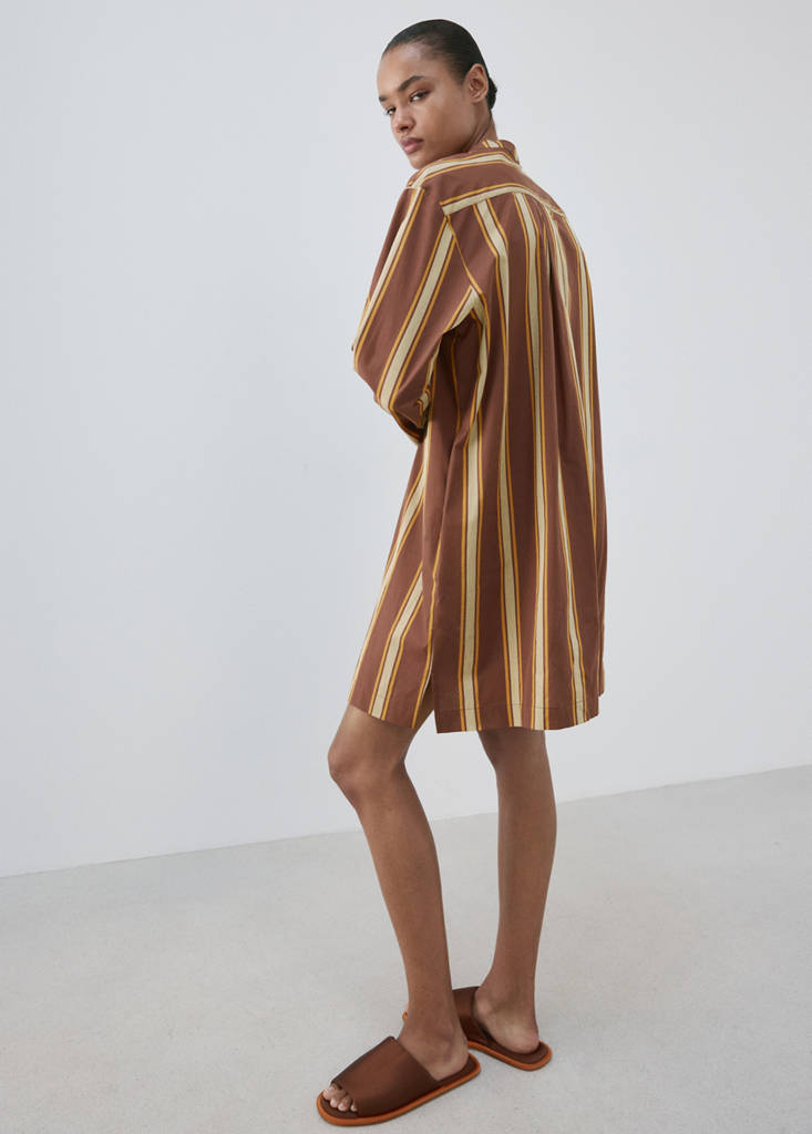 Midi caftan with side slit — Brown