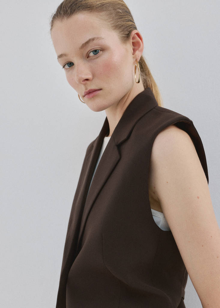Suit waistcoat with lapels — Brown