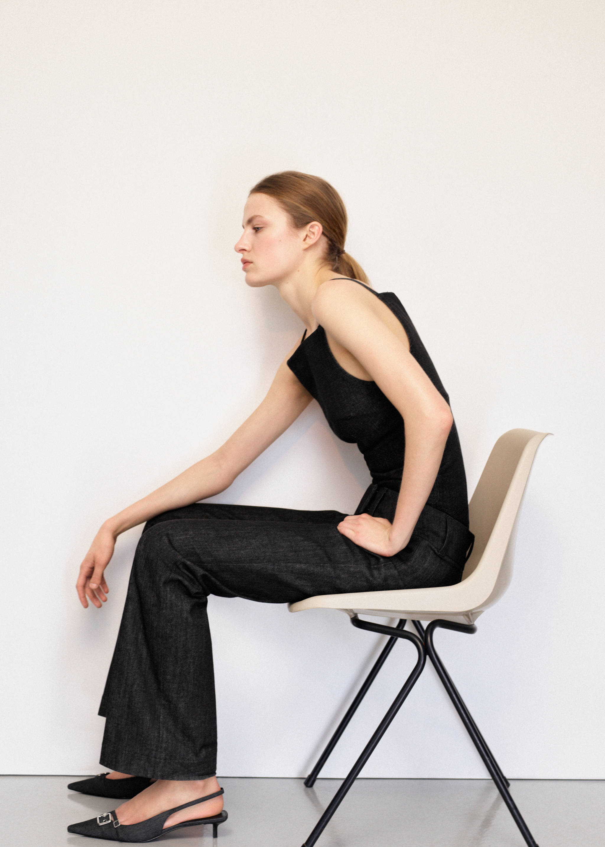 Jean flare taille mi-haute - Plan moyen