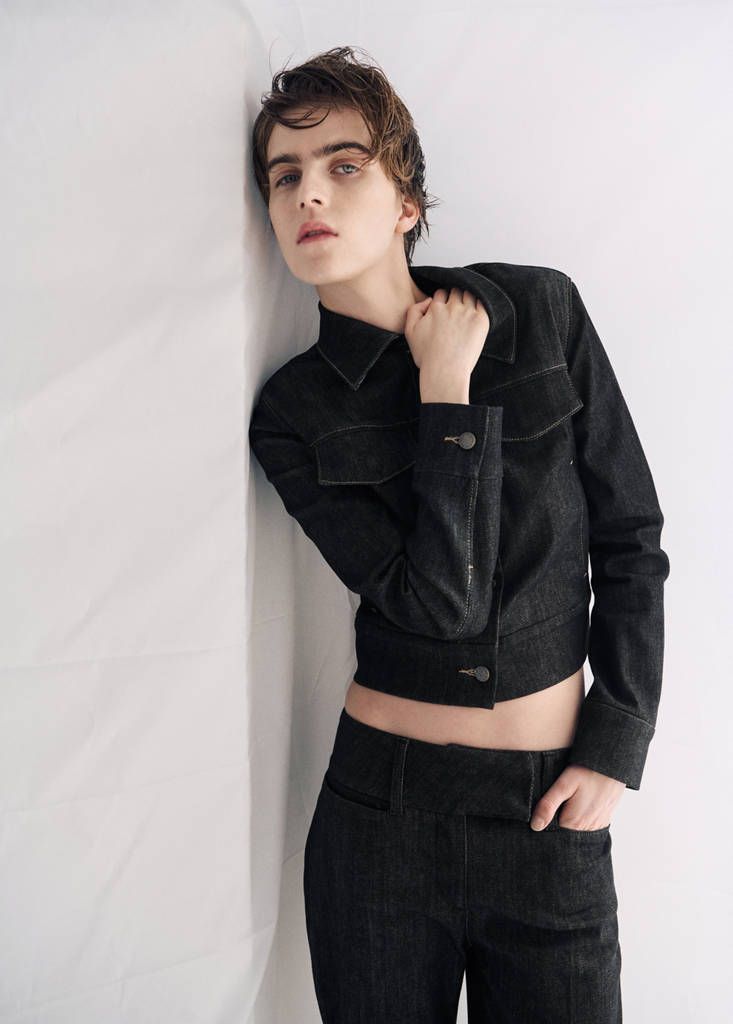 Mid-rise flared jeans — Black