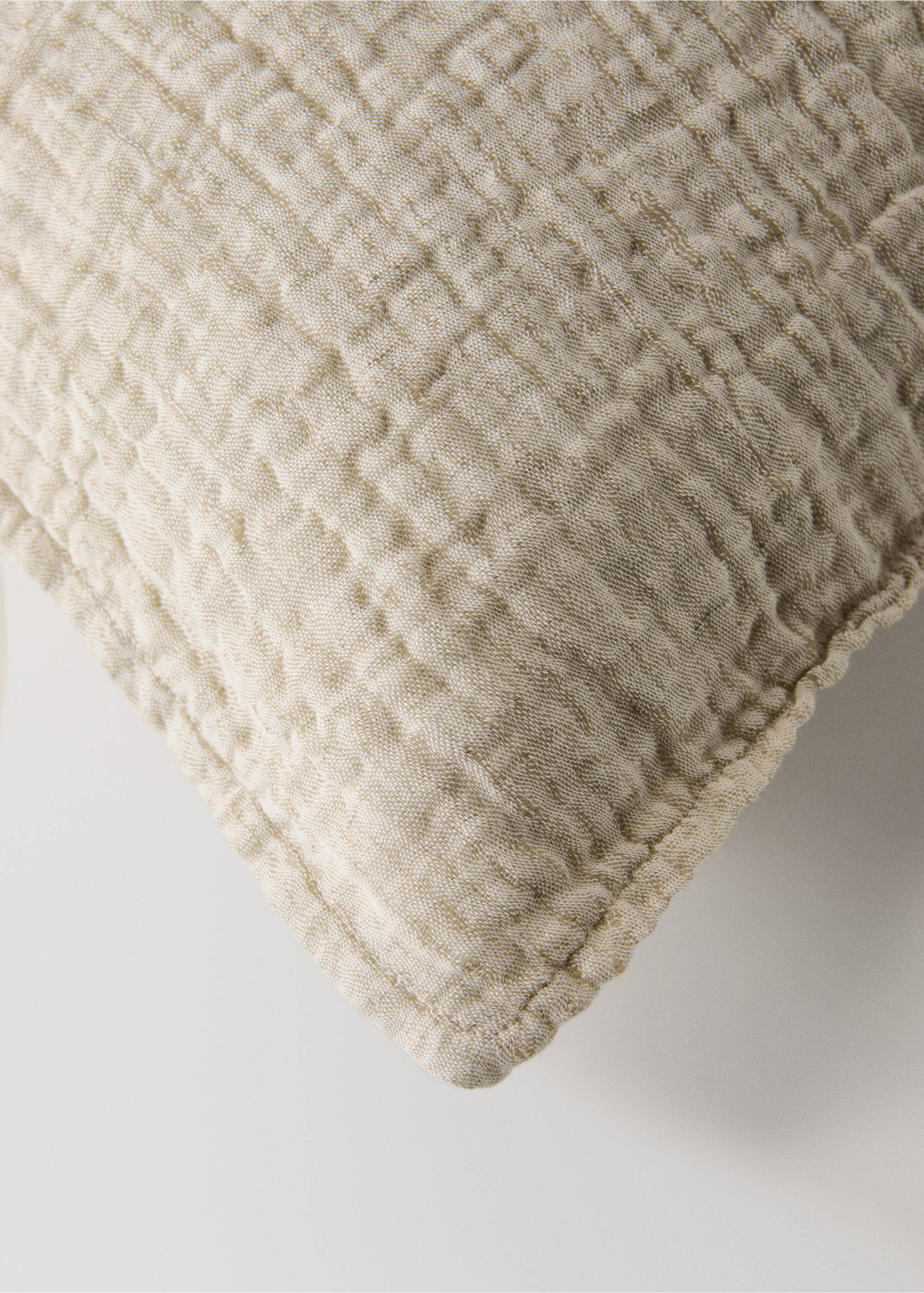 Linen cotton bed cushion cover with yarn-dyed threads 50x50 cm - Details of the article 1, Medium Brown. Ref: 27063334-00.