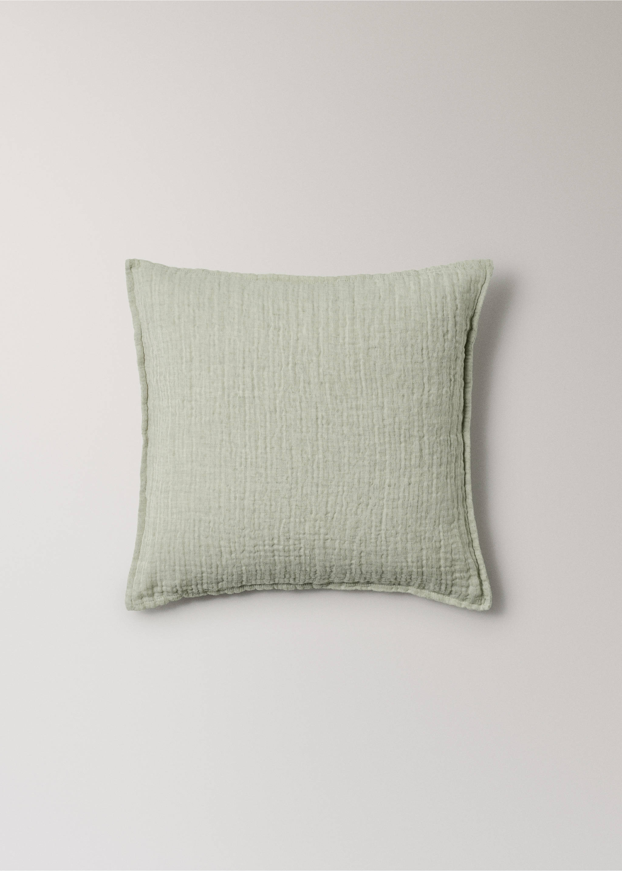 Yarn-dyed linen-cotton bed cushion cover 50 x 50 cm - Article without model, Pastel Green. Ref: 27063334-00.