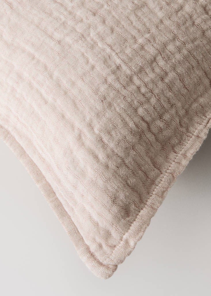 Linen cotton bed cushion cover with yarn-dyed threads 50x50 cm — Pastel Pink