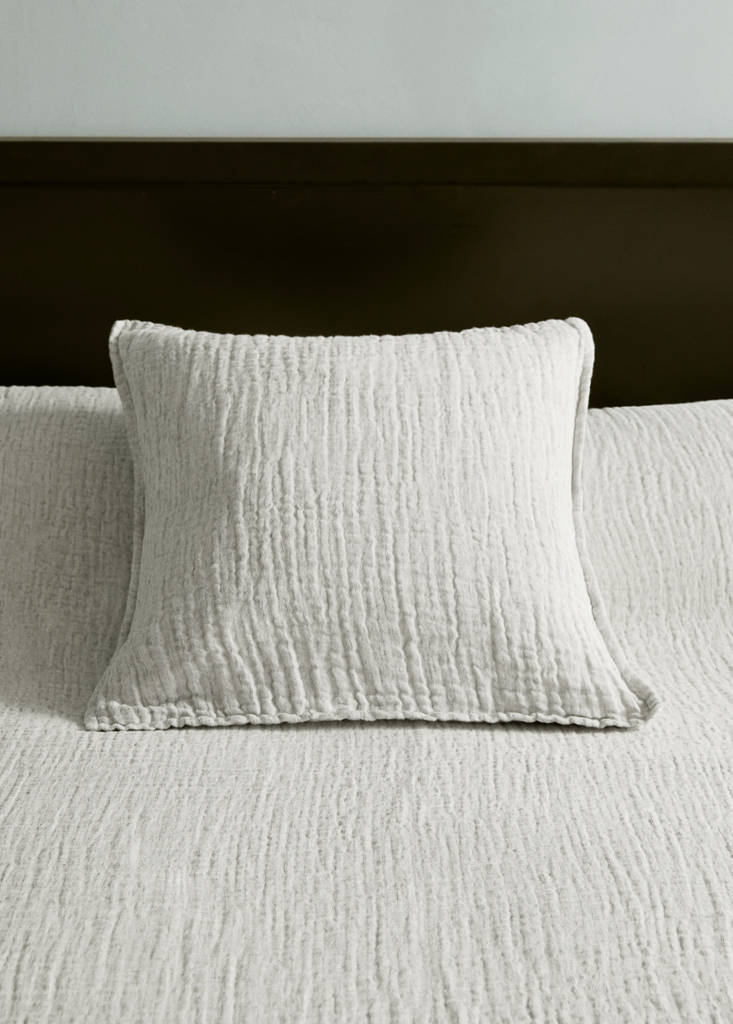 Linen cotton bed cushion cover with yarn-dyed threads 50x50 cm — Charcoal