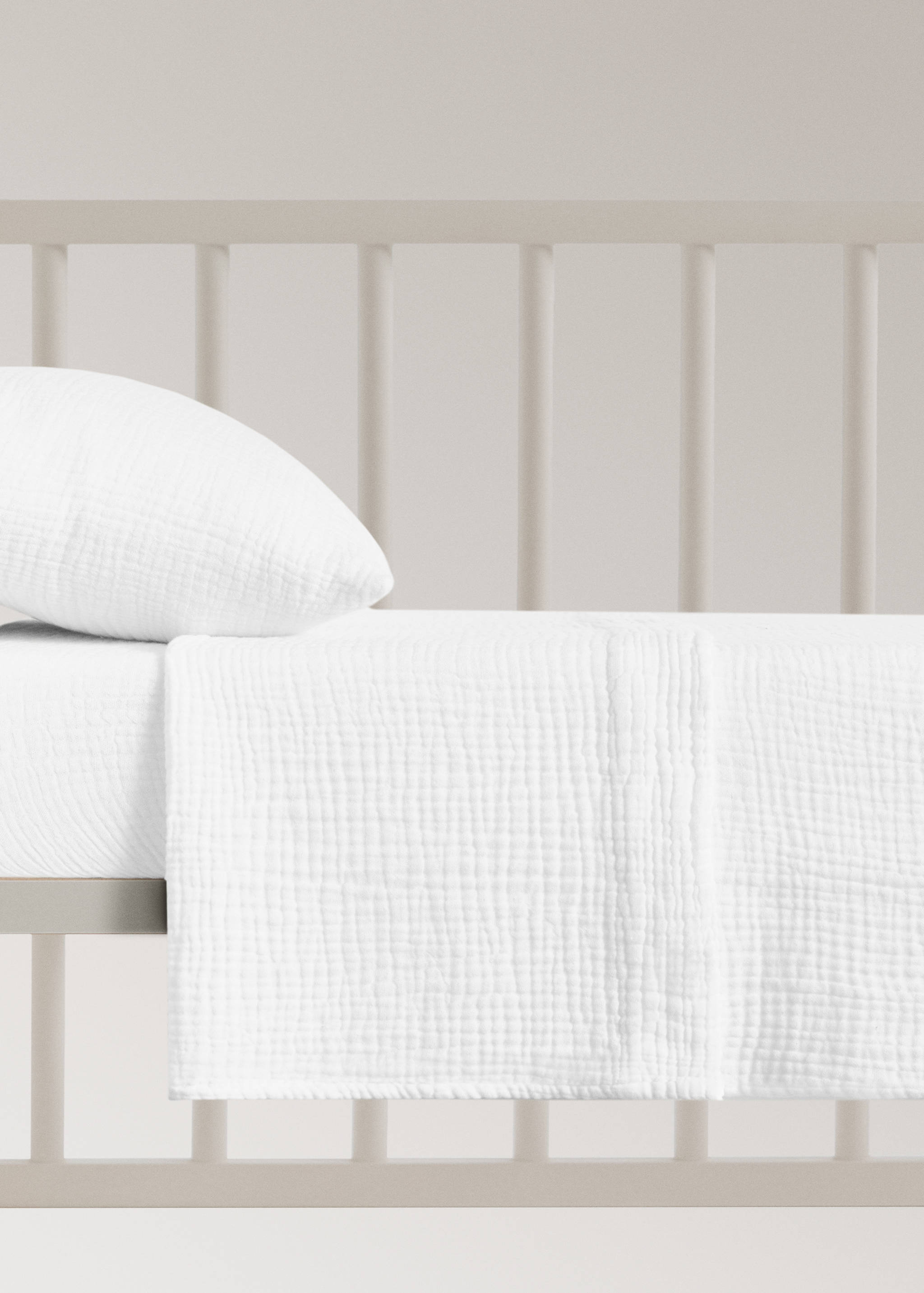 Cot bed top sheet gauze fabric - Article without model