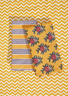 Cotton linen napkins with stripes and floral patterns — Yellow 1