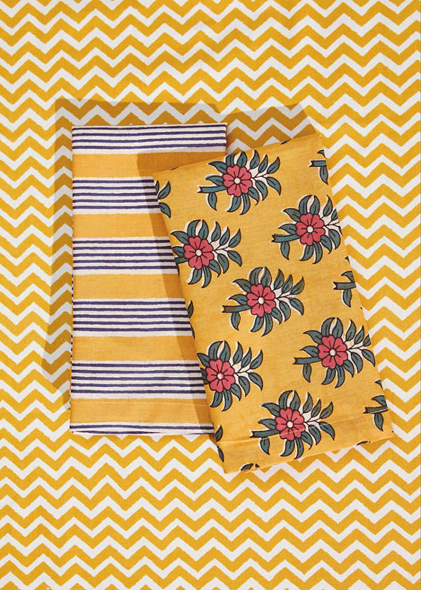 Cotton linen napkins with stripes and floral patterns — Yellow