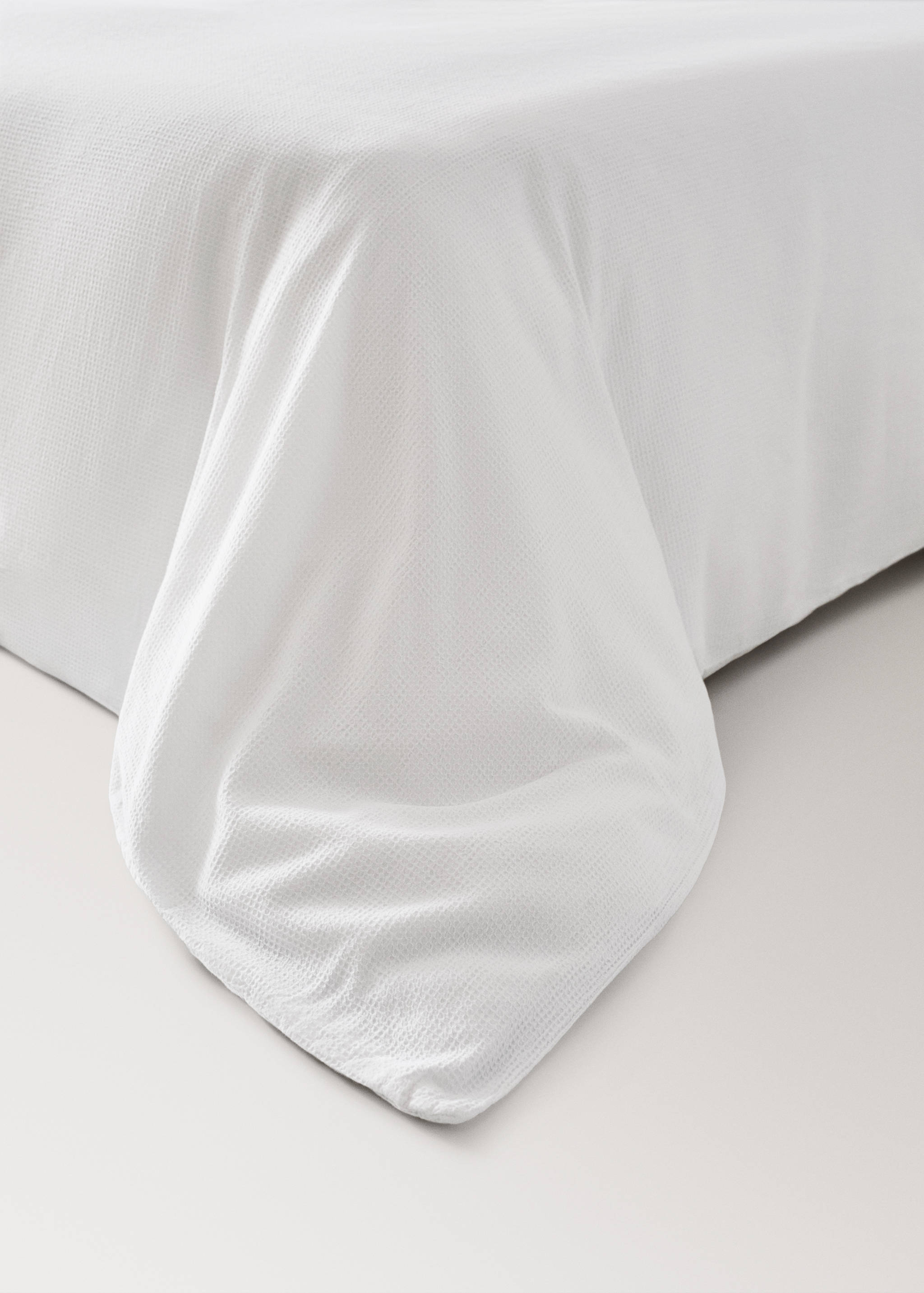 Cotton garment-dyed mini-waffle duvet cover for 150/160 cm bed - Details of the article 8
