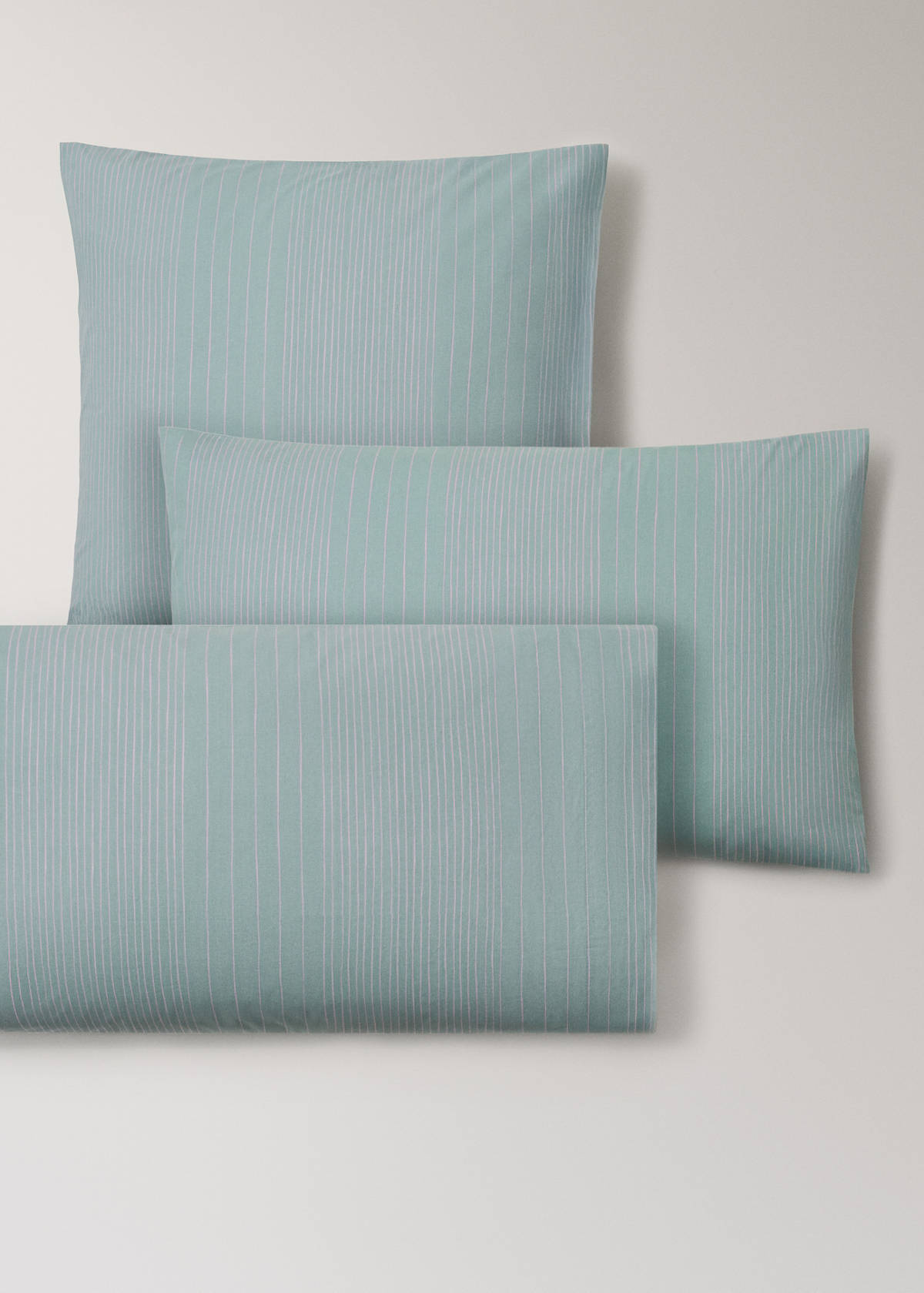 Two percale cotton pillowcases with watercolour stripes 50x75 cm — Aqua Green