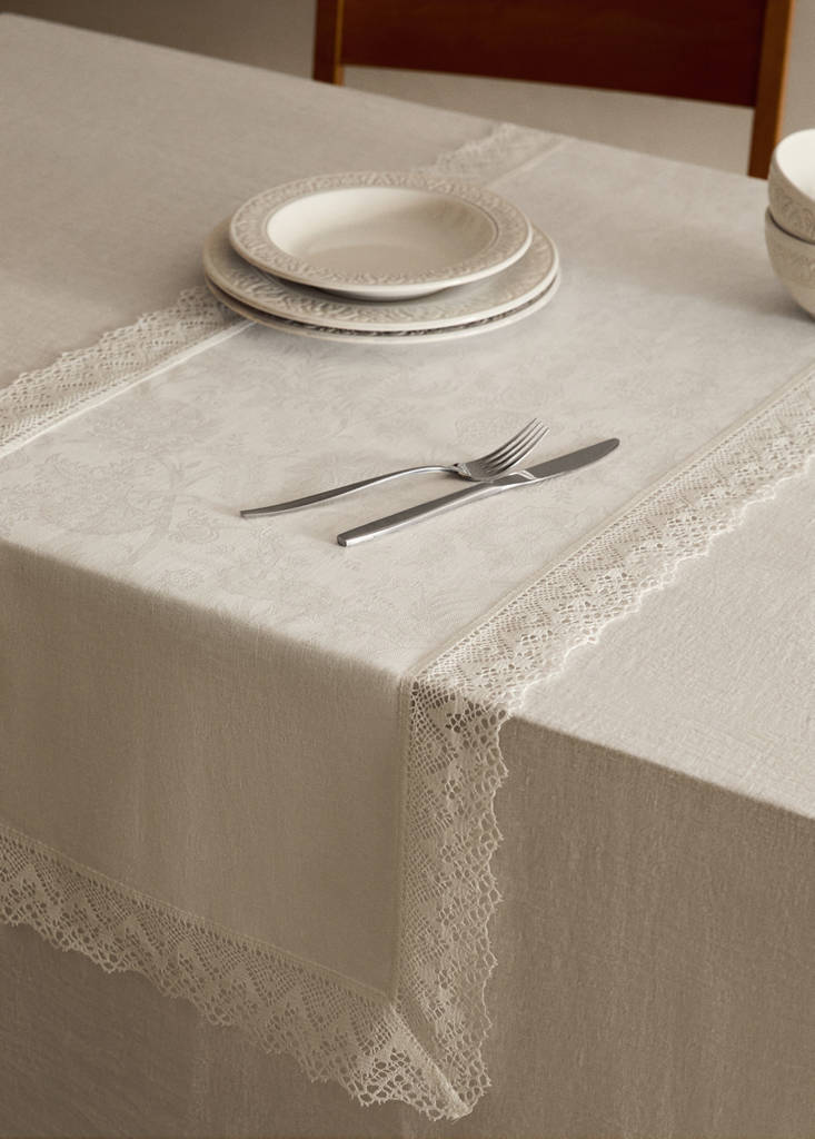 Jacquard linen lace floral table runner — Off White