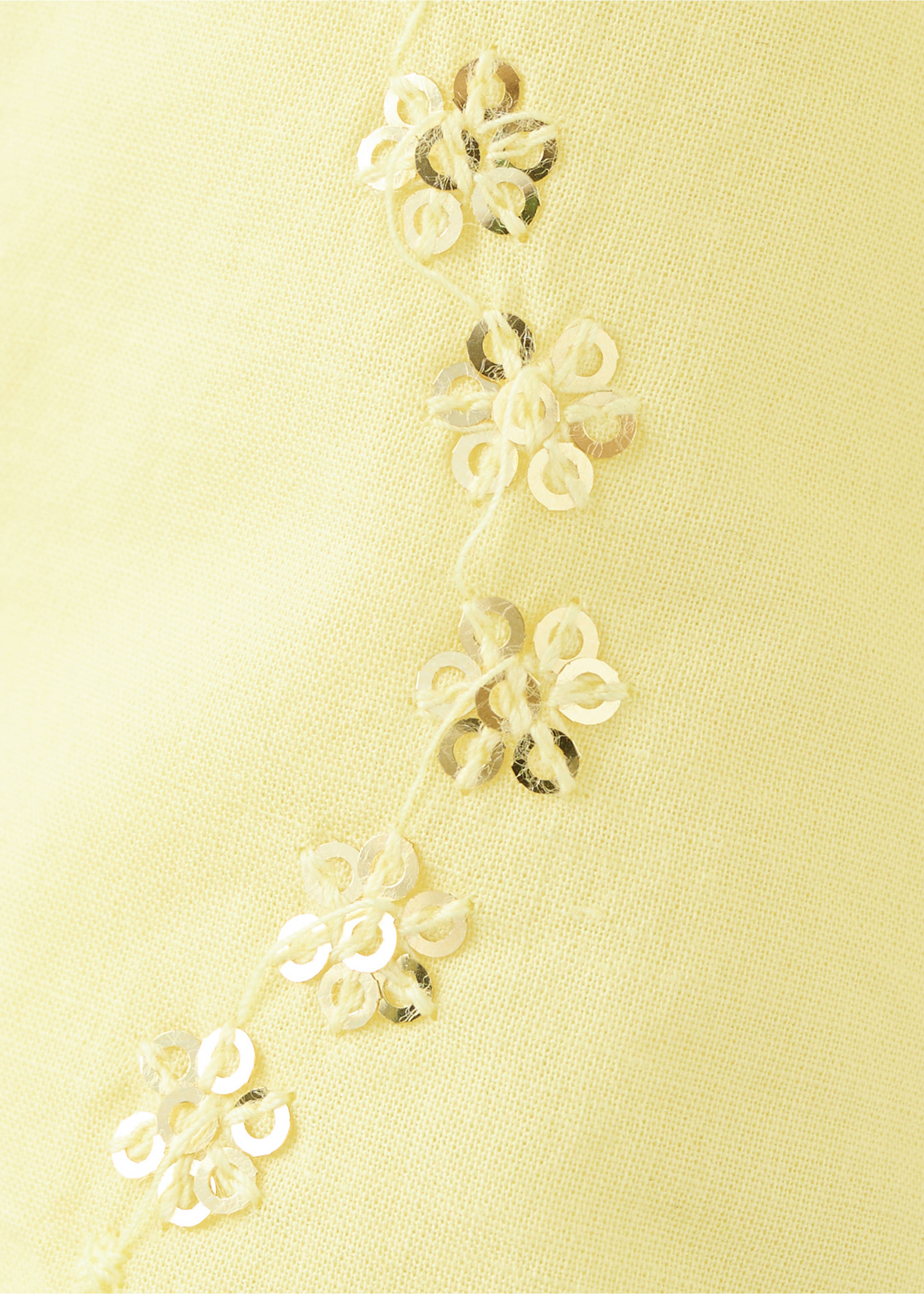 Trousers with flower detail - Details of the article 0, Lime. Ref: 27064043-00.