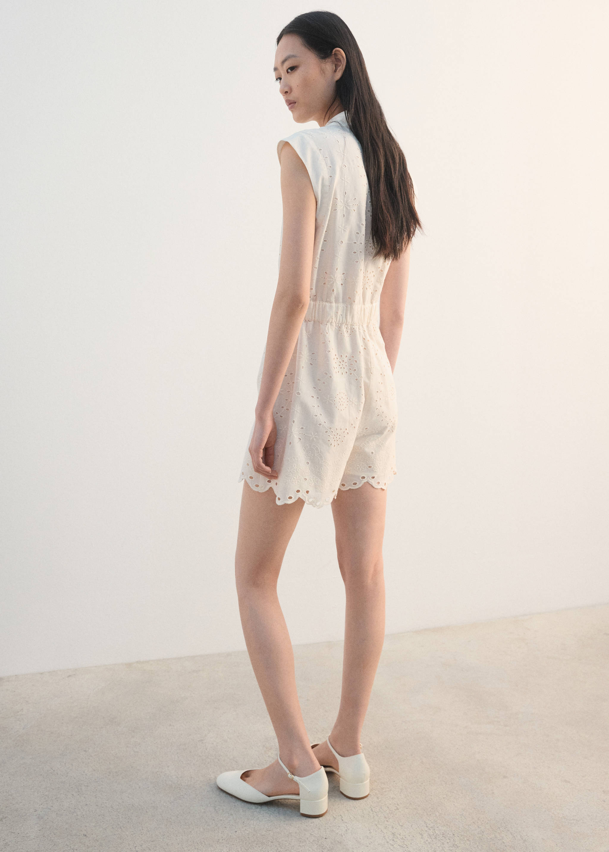 Embroidered cut-out romper - Reverse of the article