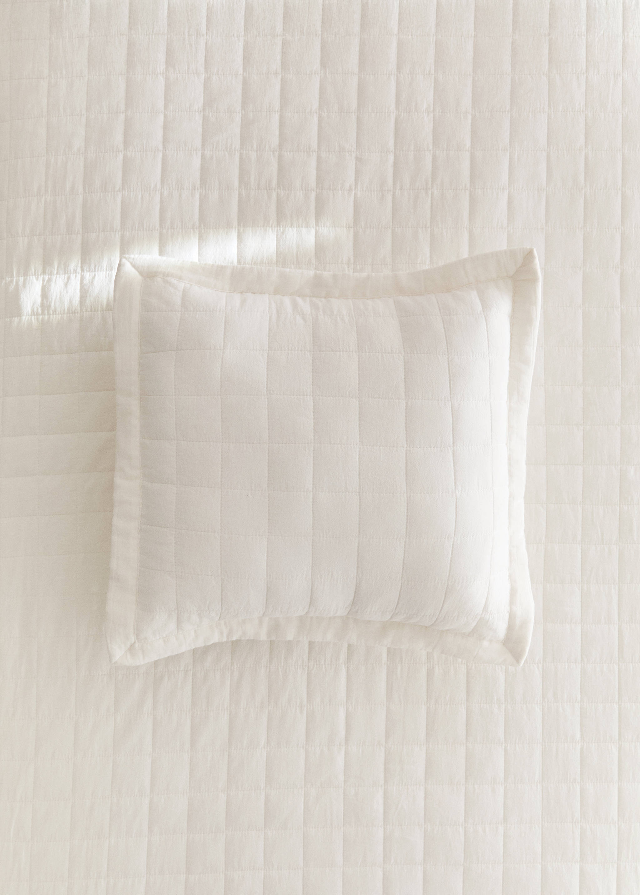 Children's cotton cushion cover with stitched check design - General plane