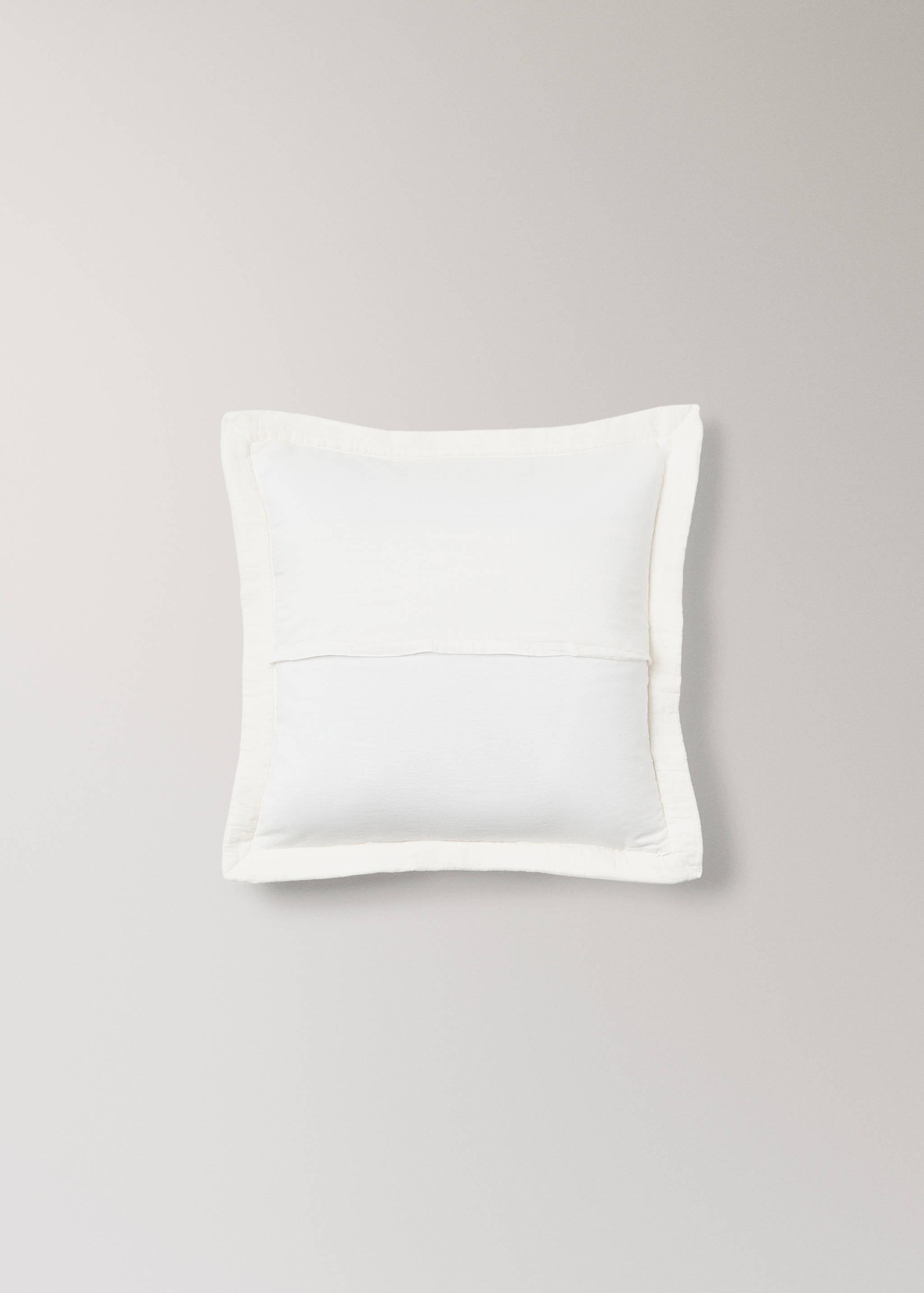 Children's cotton cushion cover with stitched check design - Details of the article 1