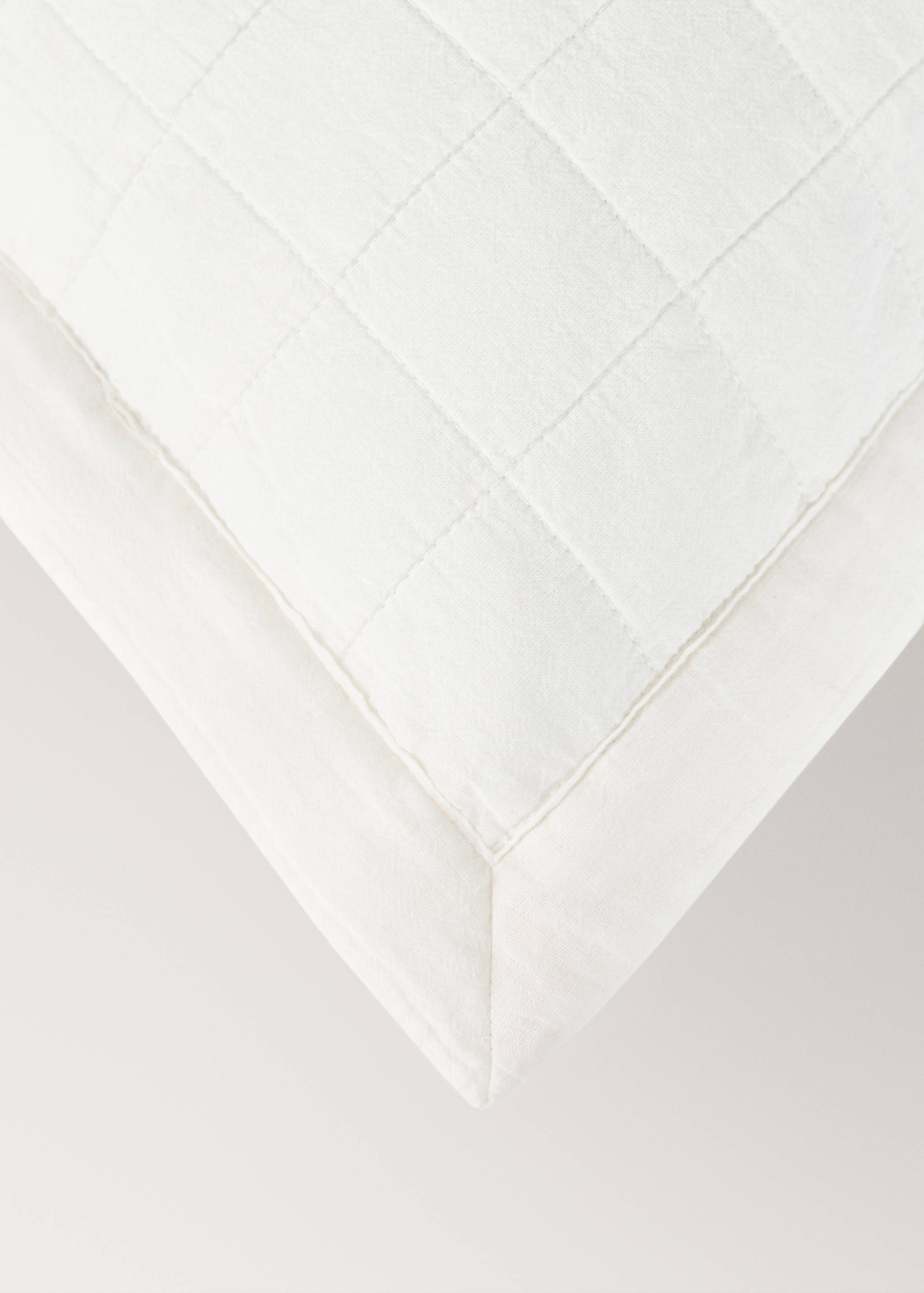 Children's cotton cushion cover with stitched check design - Details of the article 3