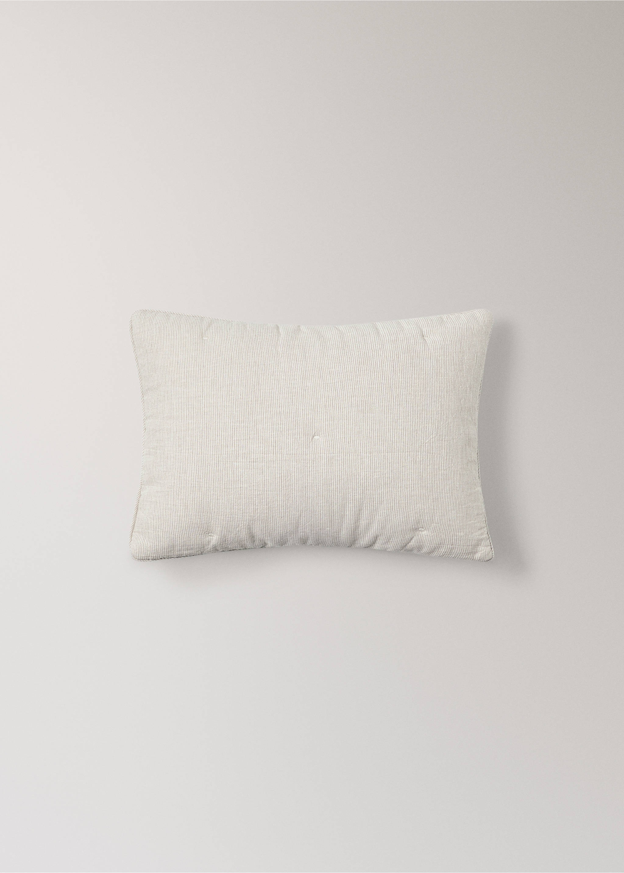 Striped cotton-linen children’s cushion cover 30 x 40 cm - Article without model, Sand. Ref: 27064056-00.