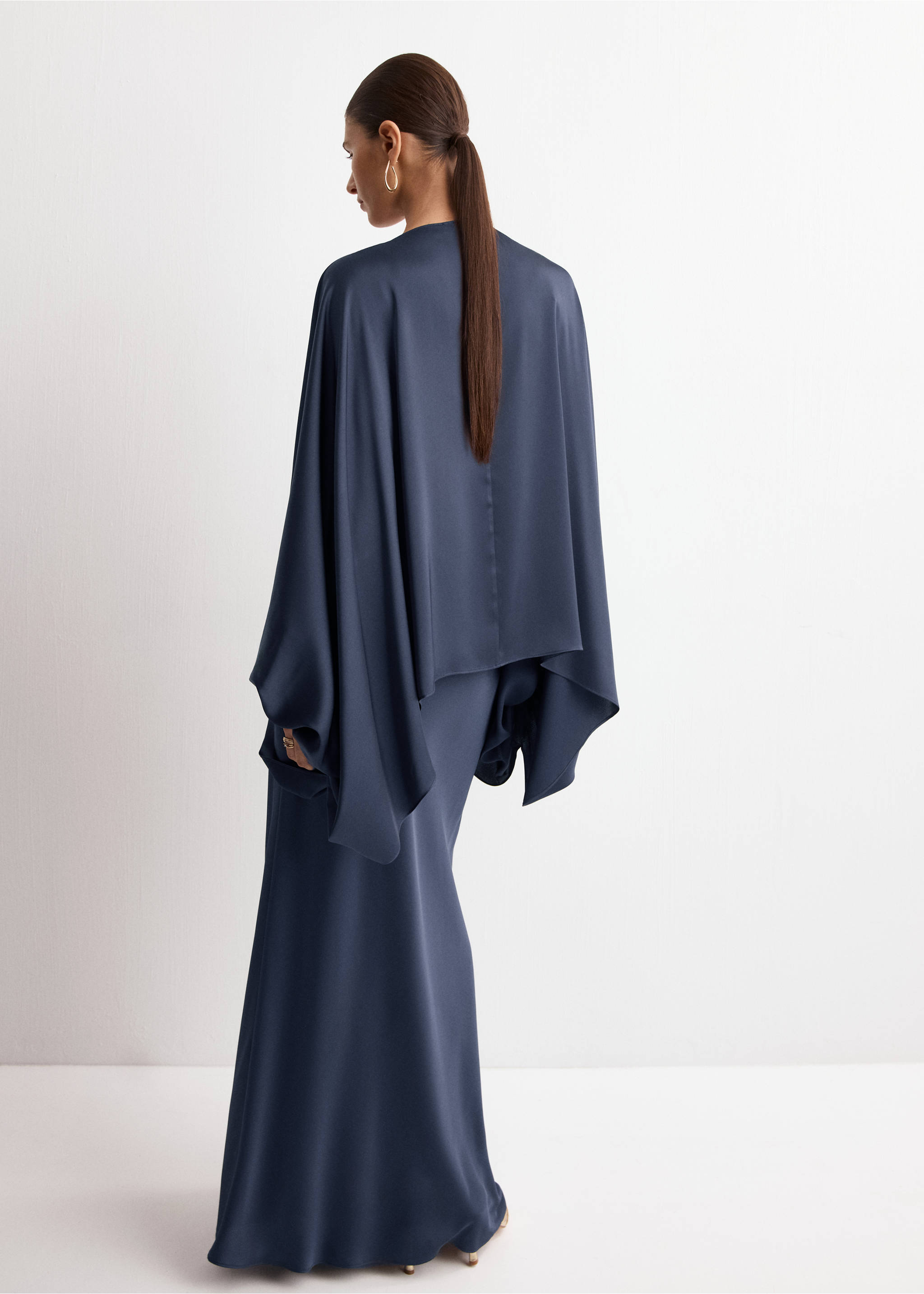 Puffed sleeves blouse - Reverse of the article, Night Blue. Ref: 27064075-00.