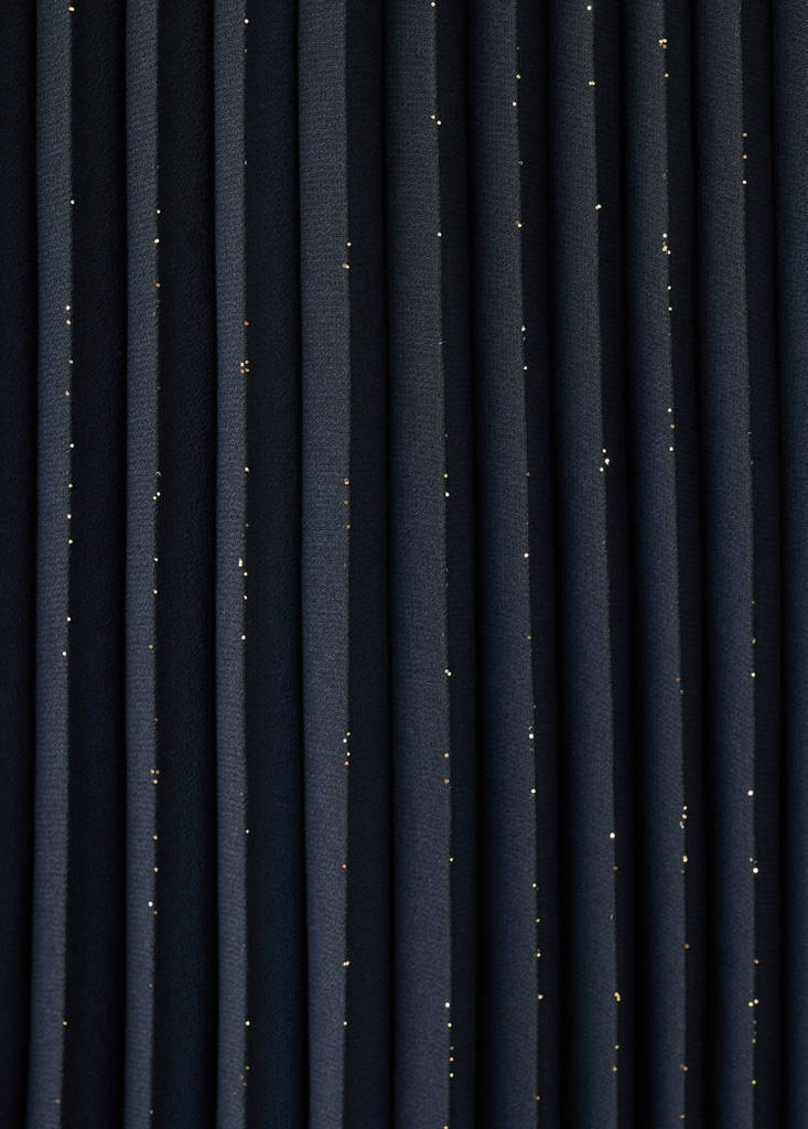 Shiny pleated skirt — Night Blue