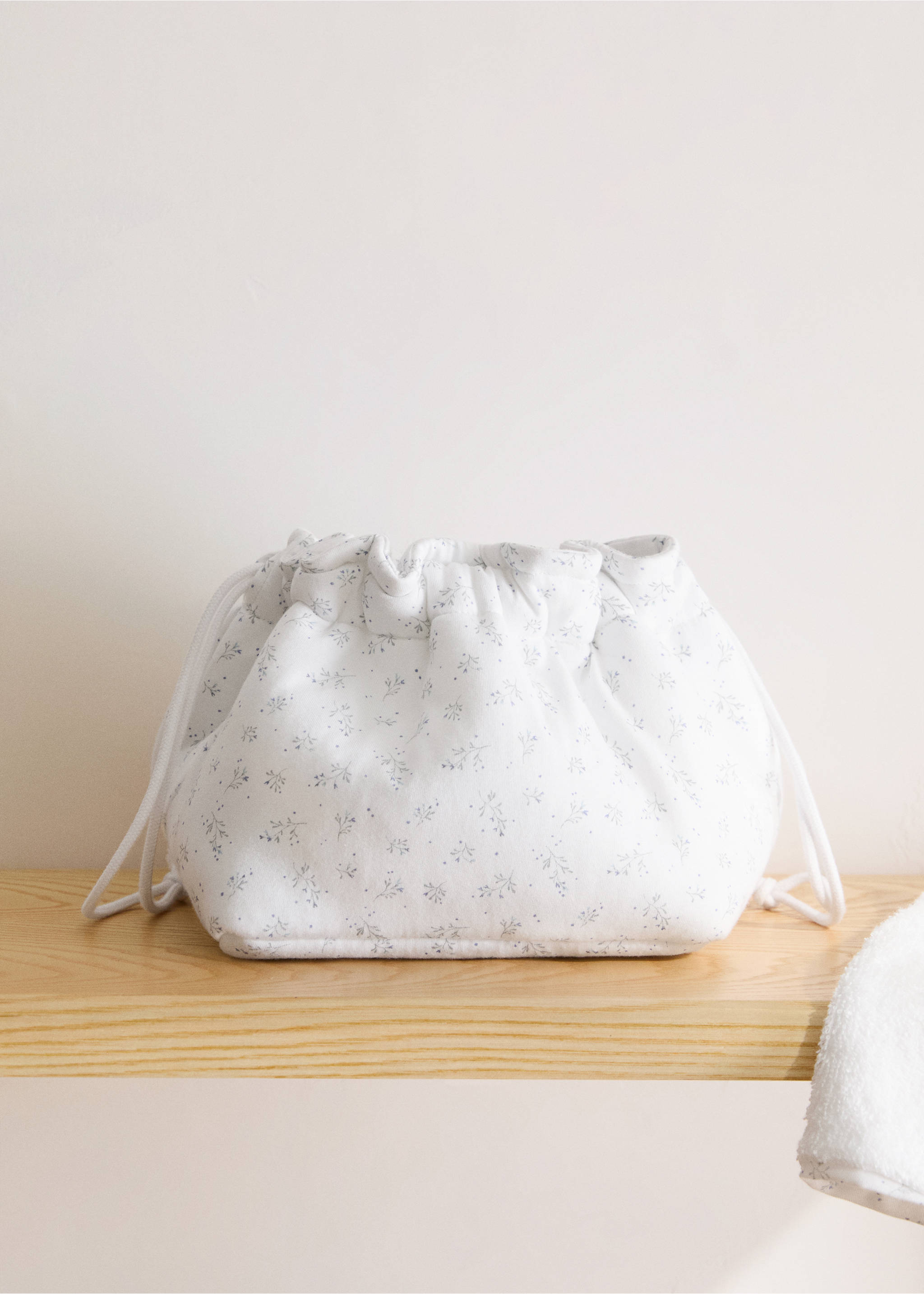 Organizador infantil algodón flores - Plano general, Blanco. Ref: 27064082-00.