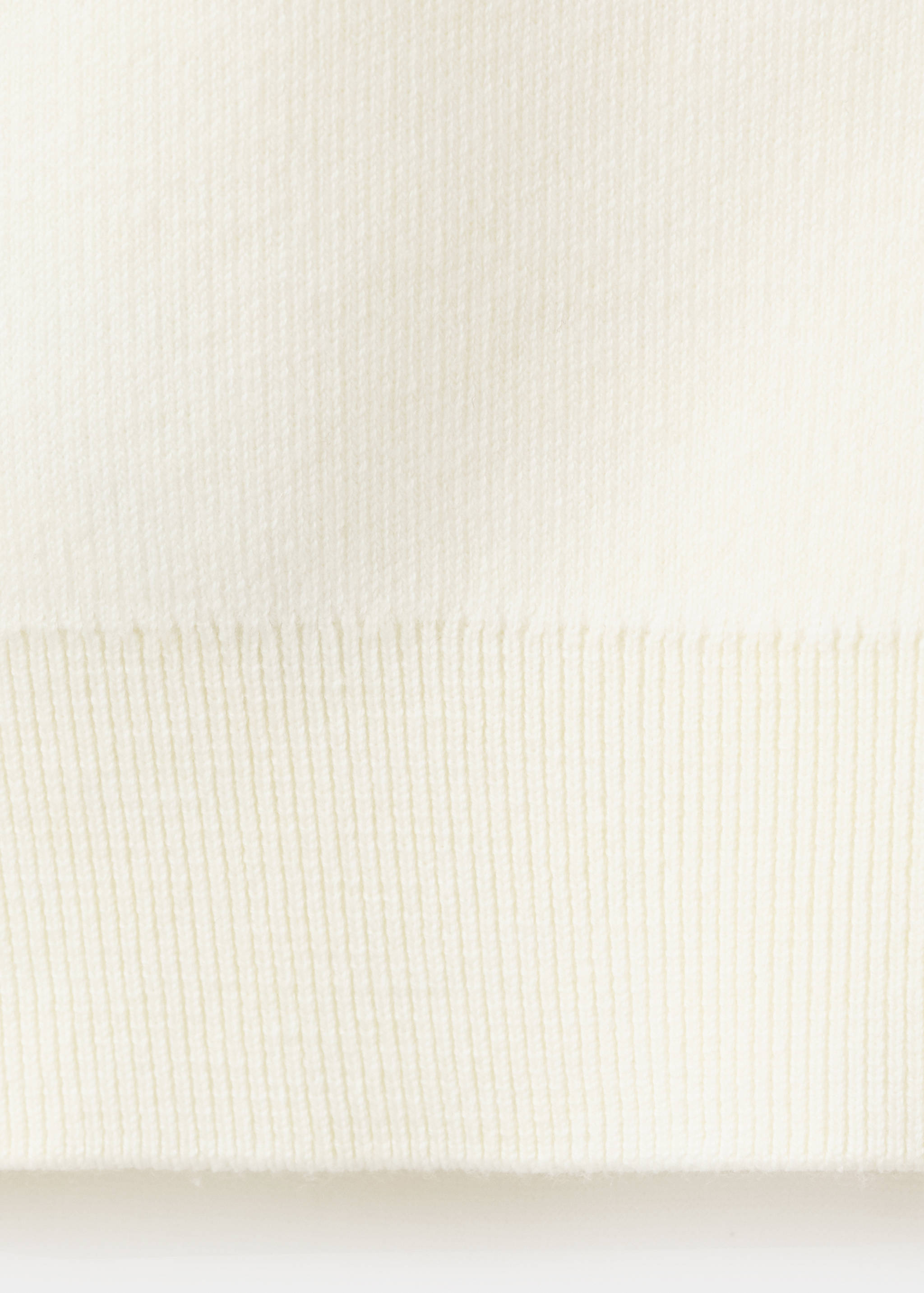 سترة صوفية محبوكة بأزرار - تفاصيل المنتج 0